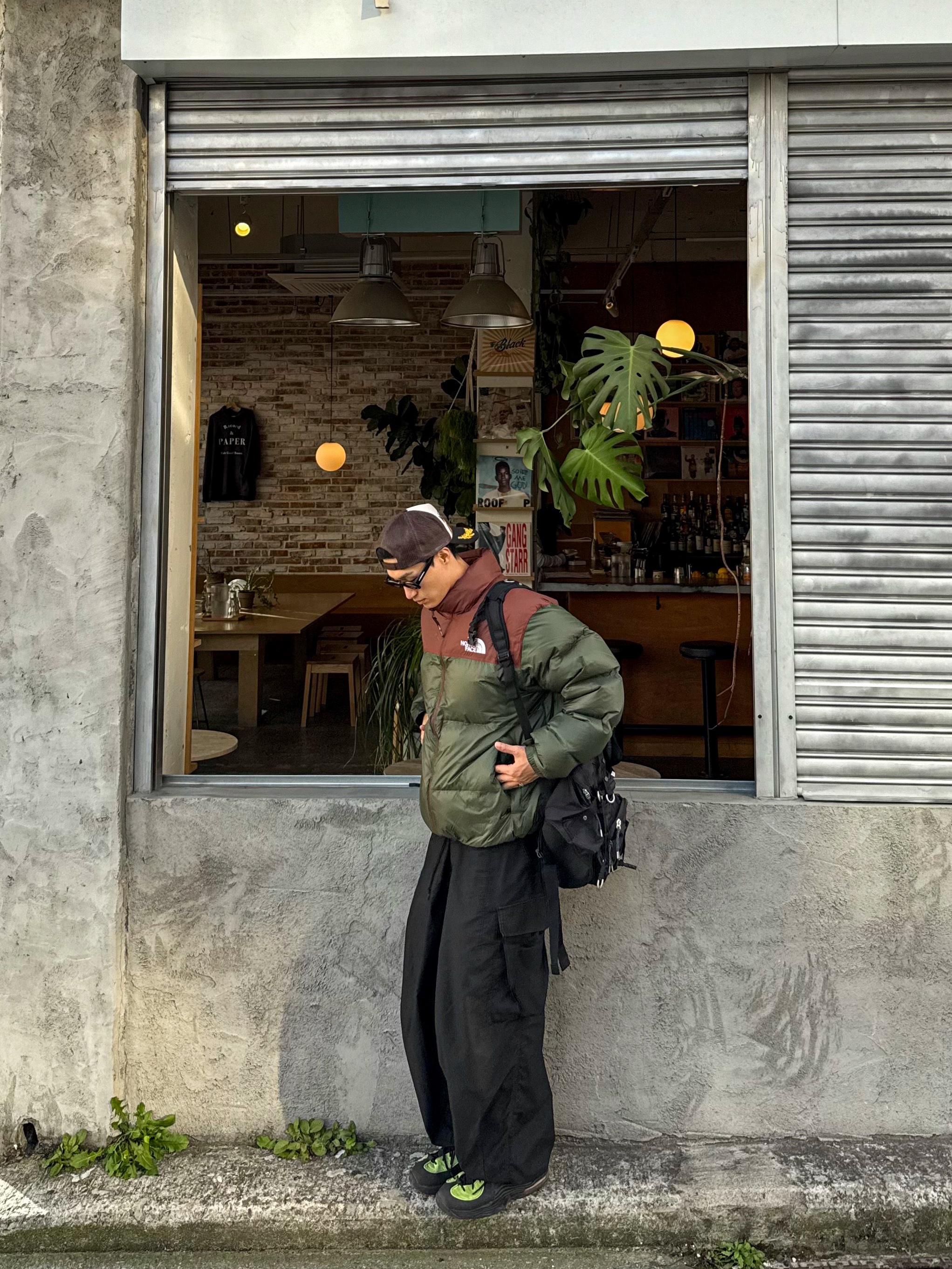 The North Face 1996 Eco Nuptse Jacket Dark Khaki - 24FW 착용 스타일 - 1