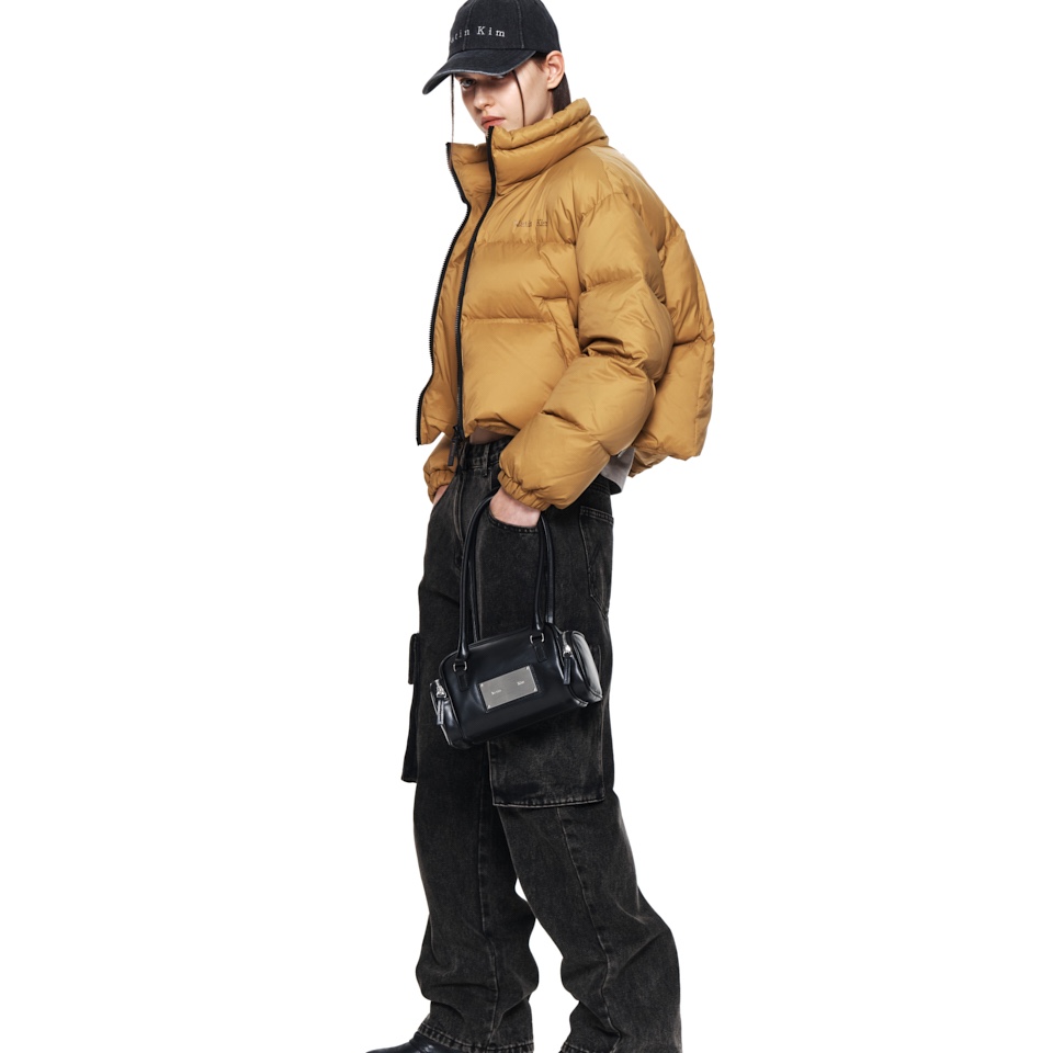 (W) Matin Kim High Neck Classic Crop Puffer Down Jumper Camel 착용 스타일 - 2