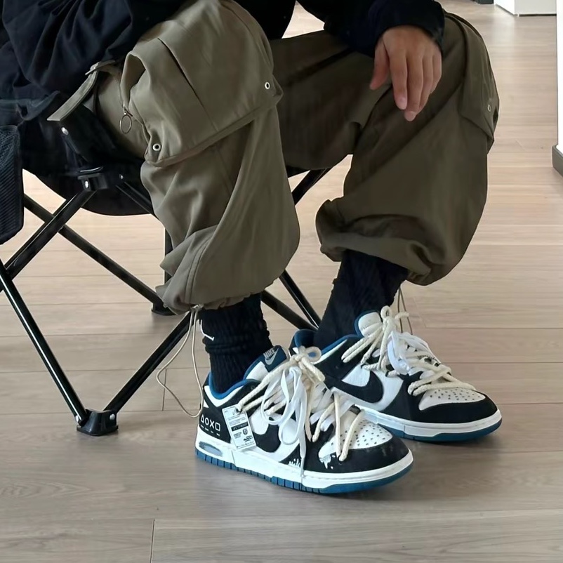 Nike Dunk Low Retro SE Industrial Blue 착용 스타일 - 2