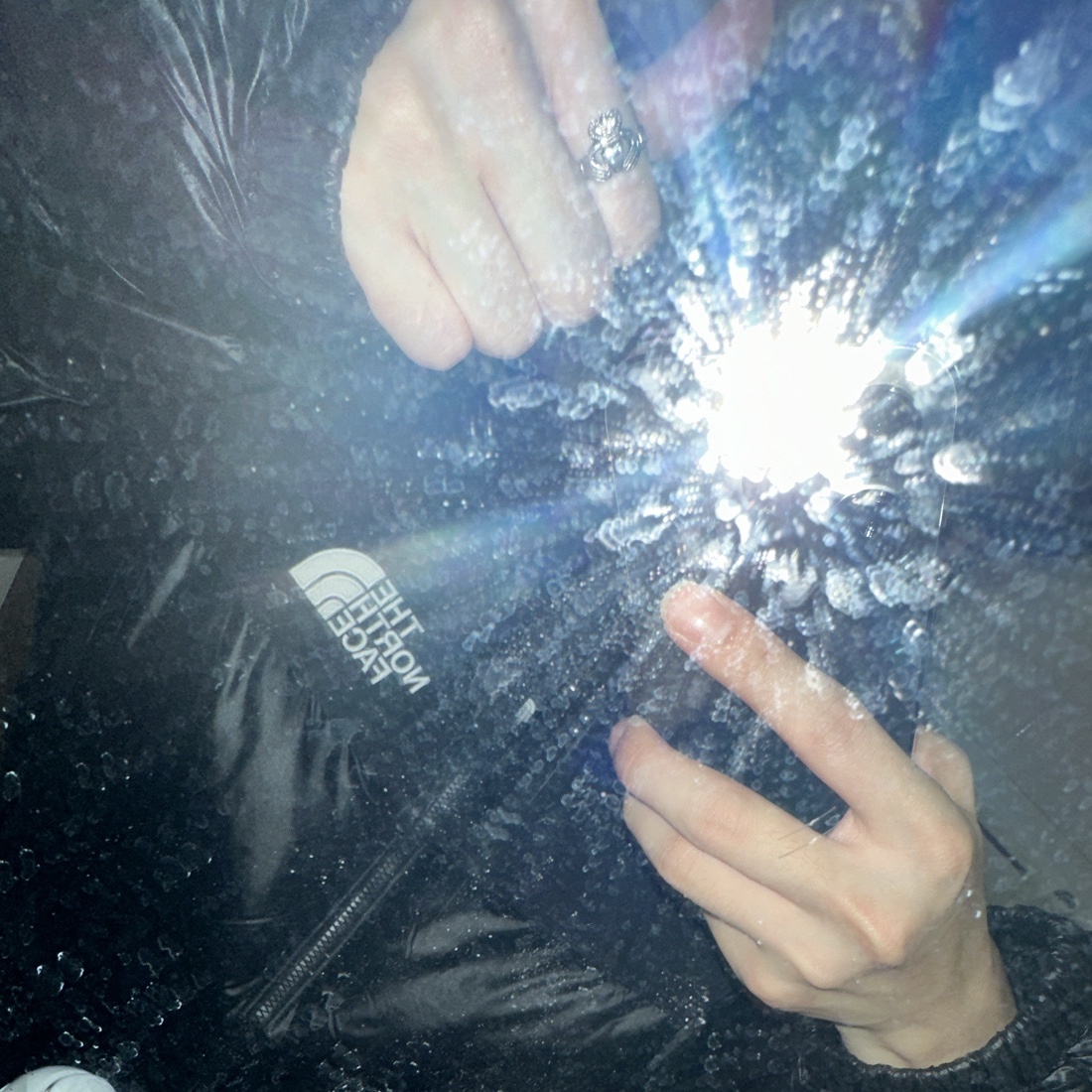 The North Face On Ball Jacket Black 착용 스타일