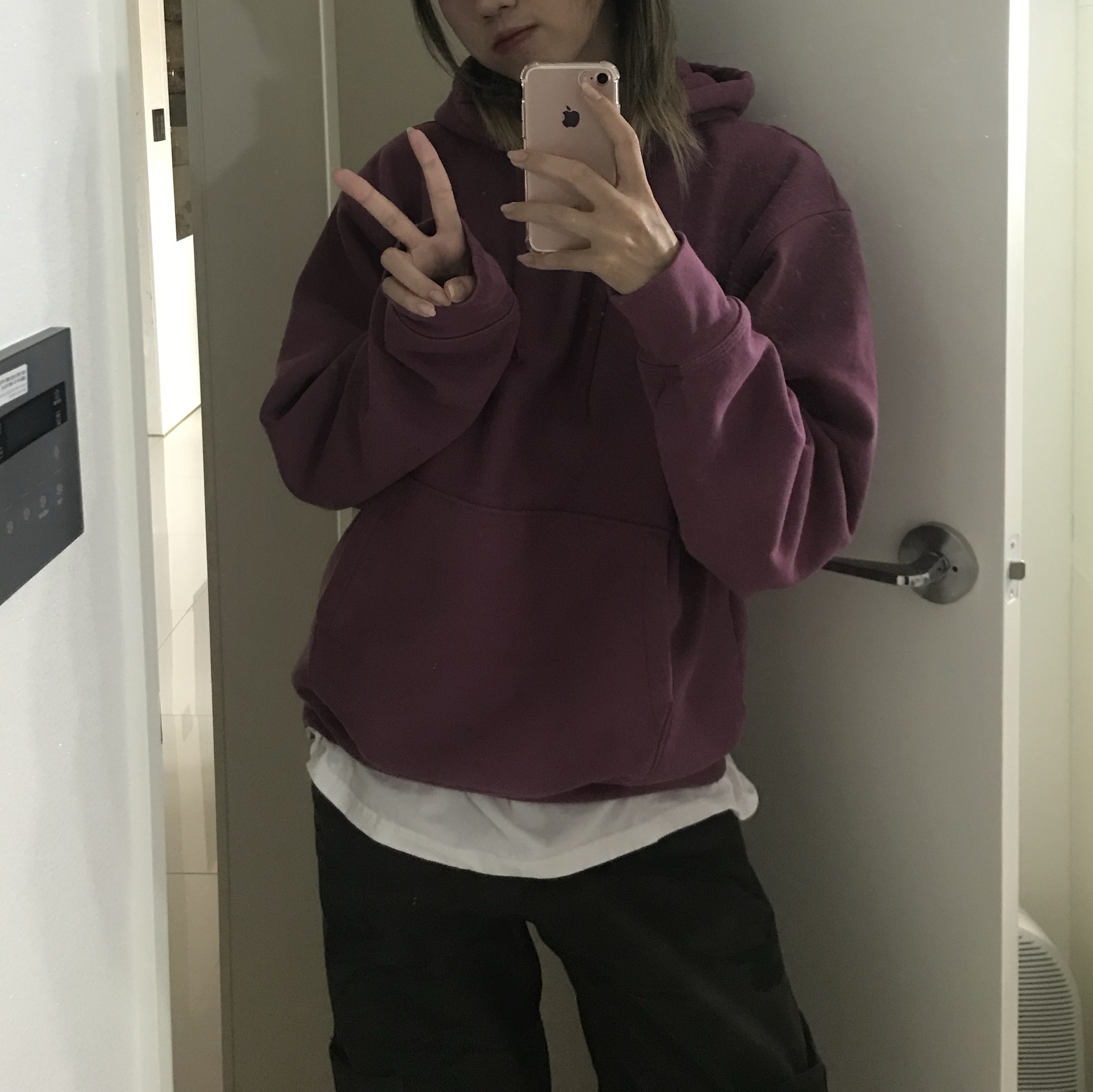 Stussy Cherries Hoodie Berry, Karactor Lumping Cargo Pants Camo 착용 스타일 - 2
