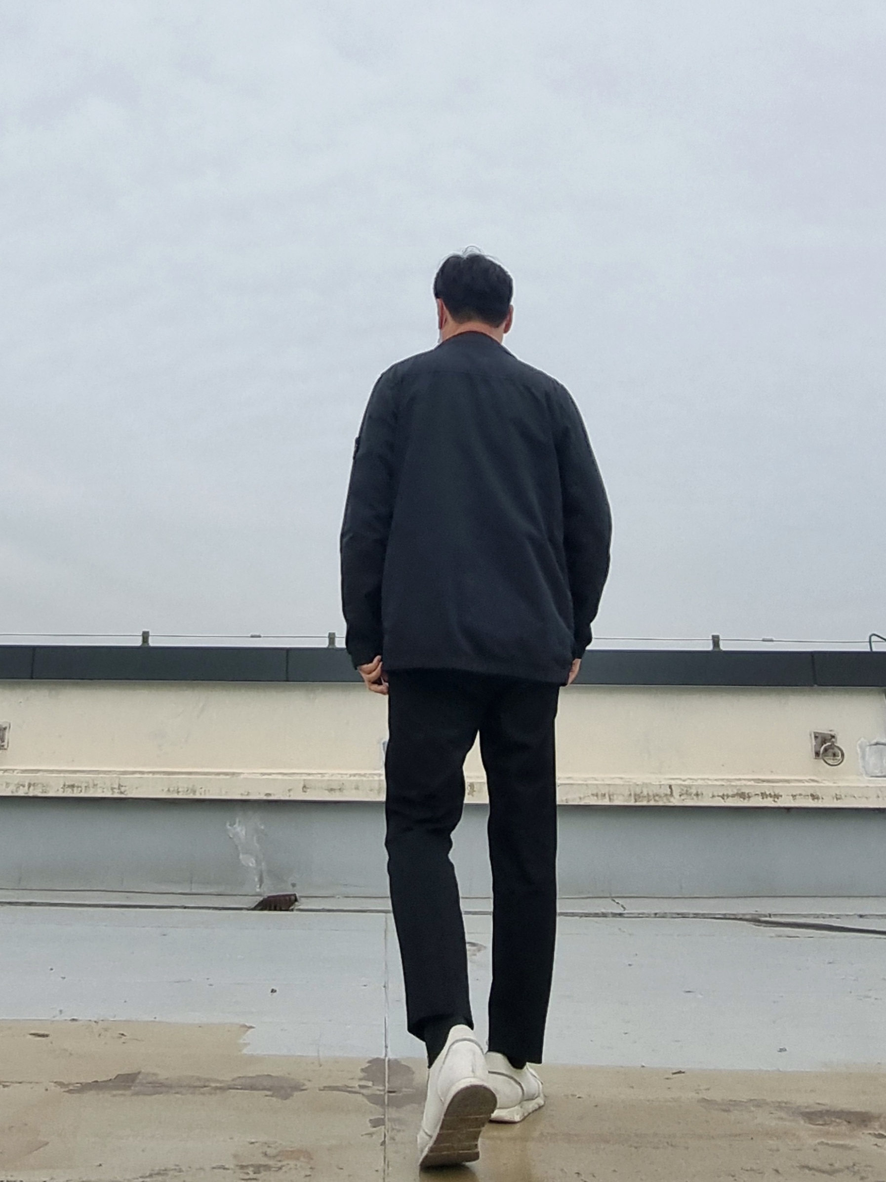 Stone Island 439WN Brushed Cotton Canvas Garment Dyed Old Effect Jacket Black - 22SS, Buttero Carrera Men White 착용 스타일 - 3