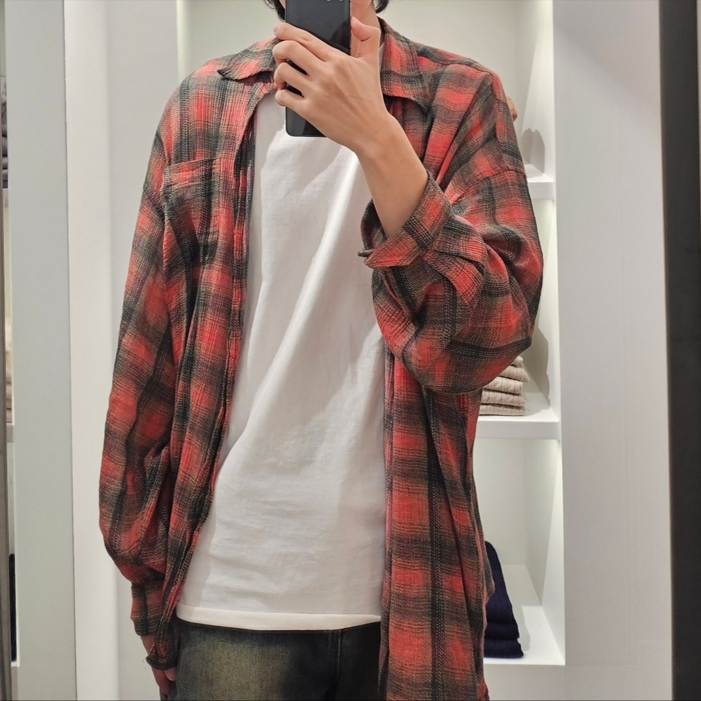 Our Legacy Borrowed Shirt Big Lumbercheck Print 착용 스타일
