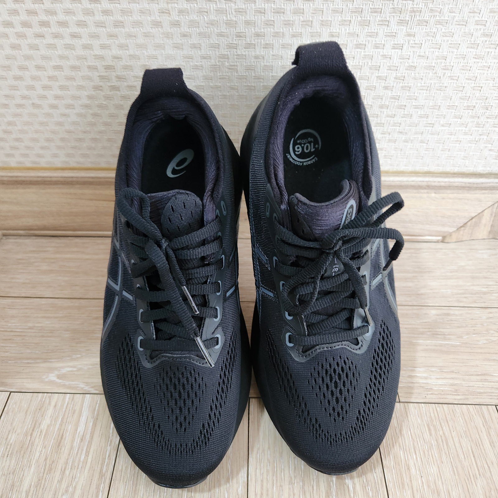 (W) Asics Gel-Kayano 31 Black - D Wide 착용 스타일