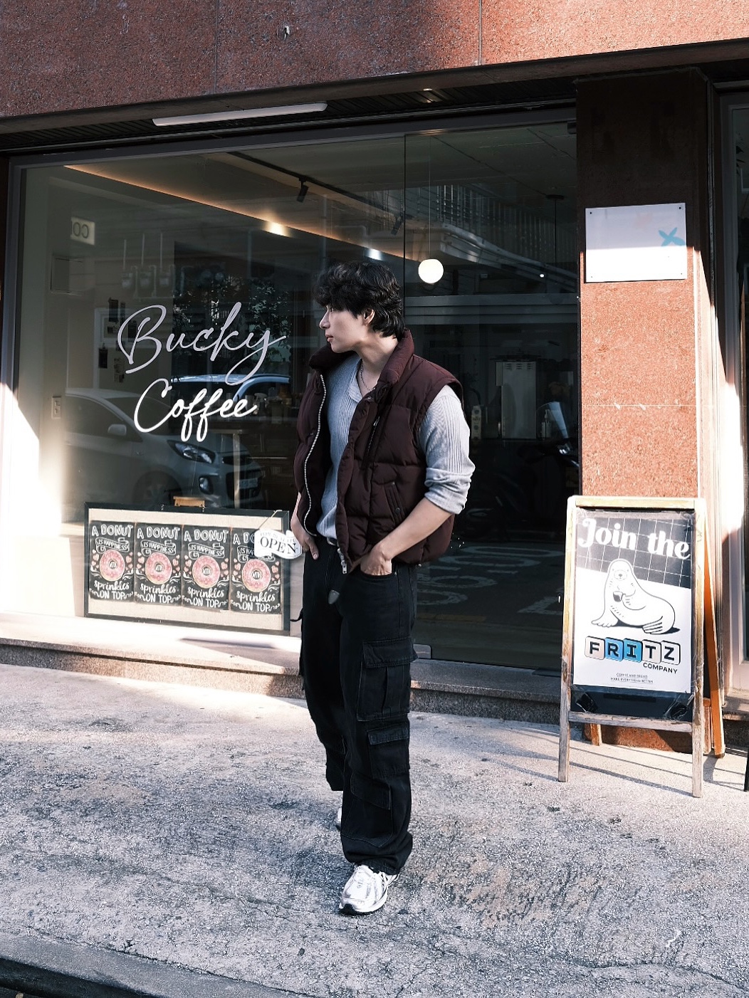 [KREAM 단독 / 예약 배송] Haleine Detachable Midneck Goose Down Jacket Navycheck (VJ403) 착용 스타일