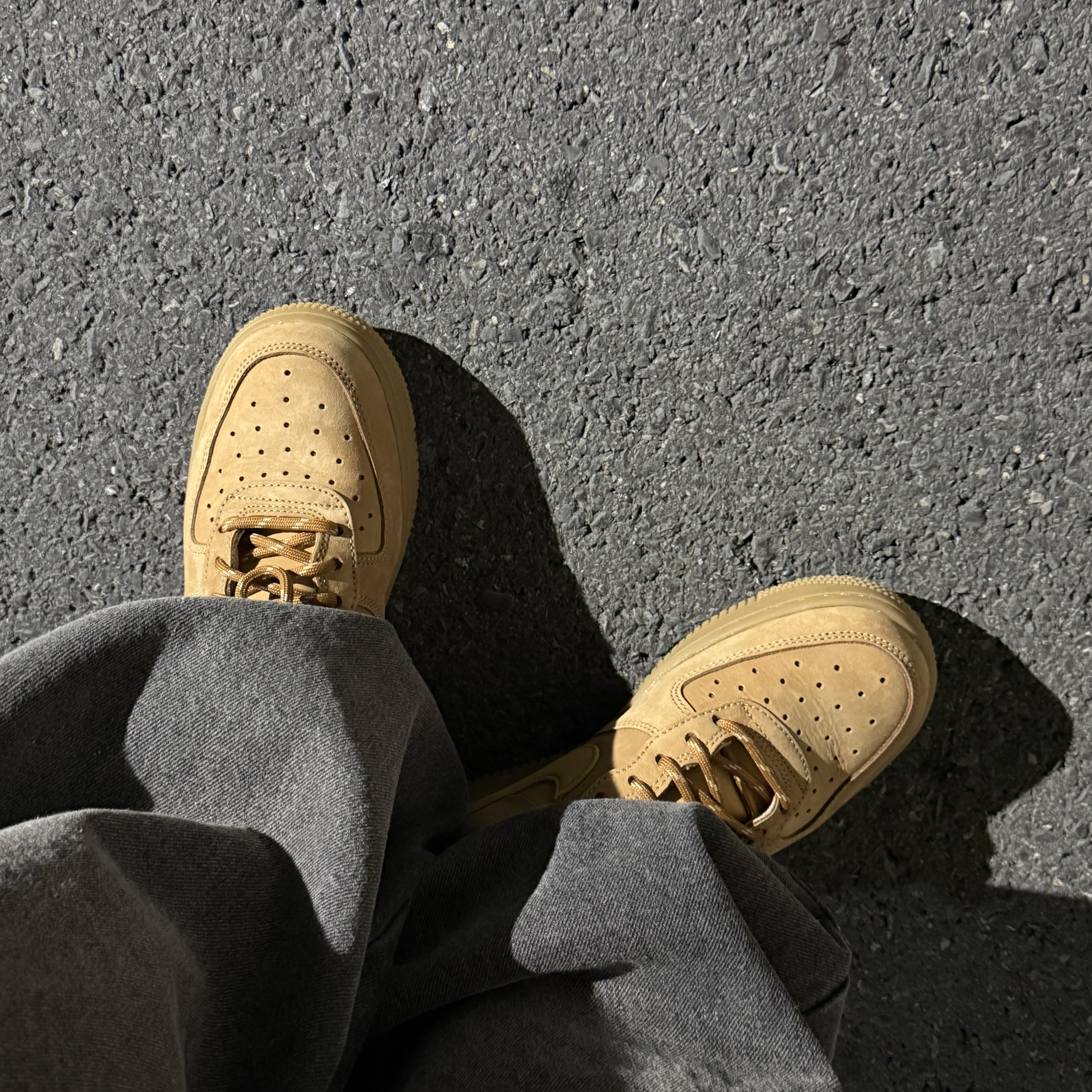 (W) Nike Air Force 1 '07 WB Flax Wheat 착용 스타일