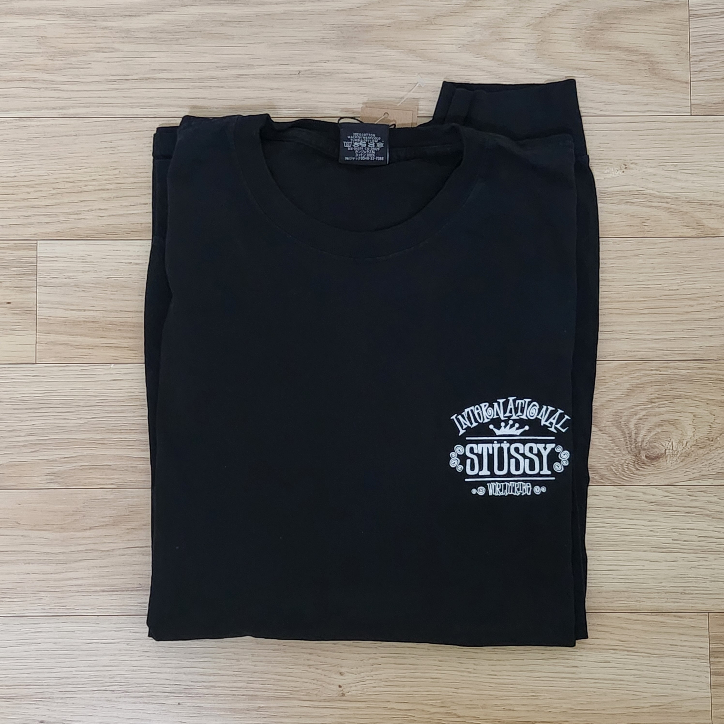 Stussy Worldwide Pigment Dyed LS T-Shirt Black 착용 스타일