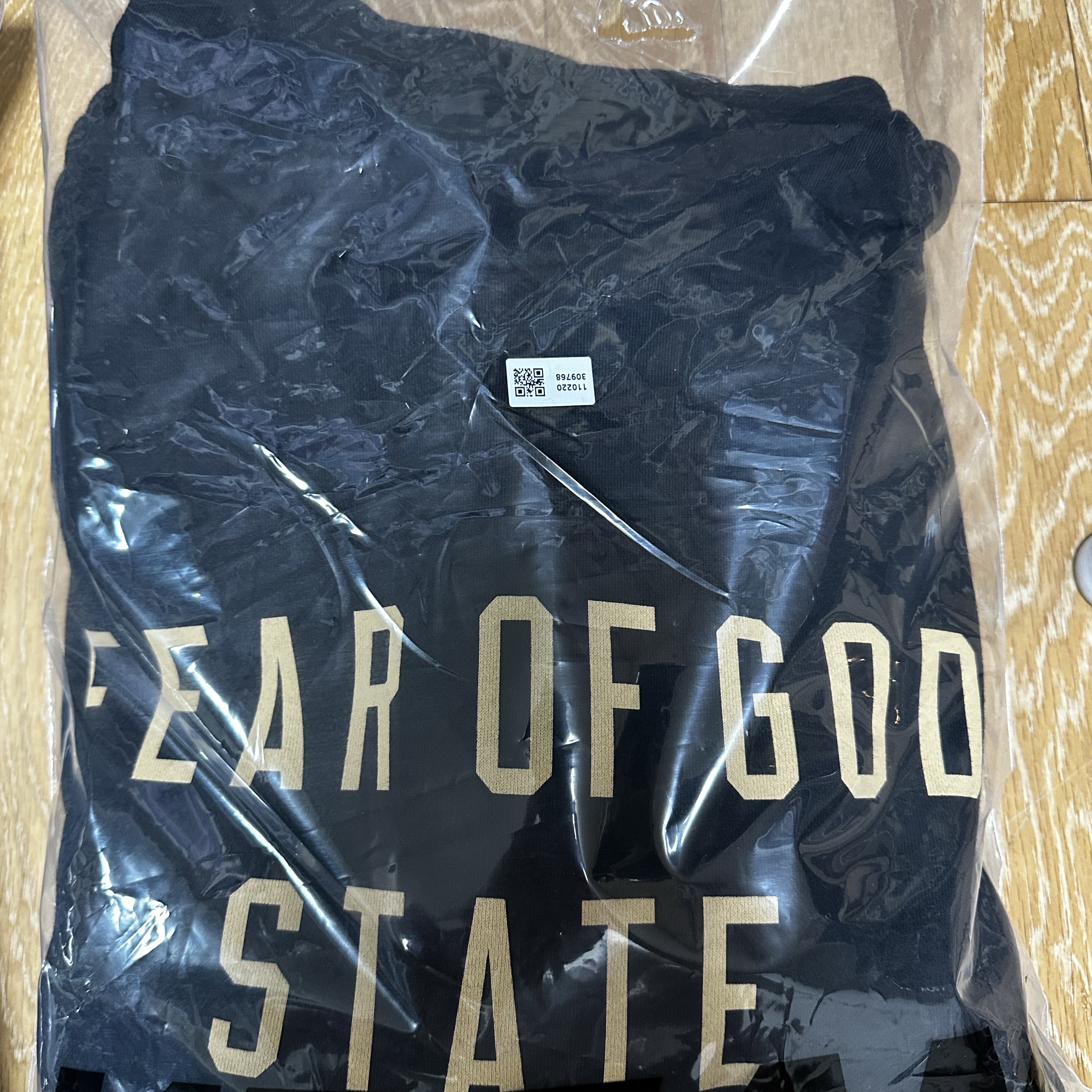 Essentials Fleece State Hoodie Black - 24FW 착용 스타일