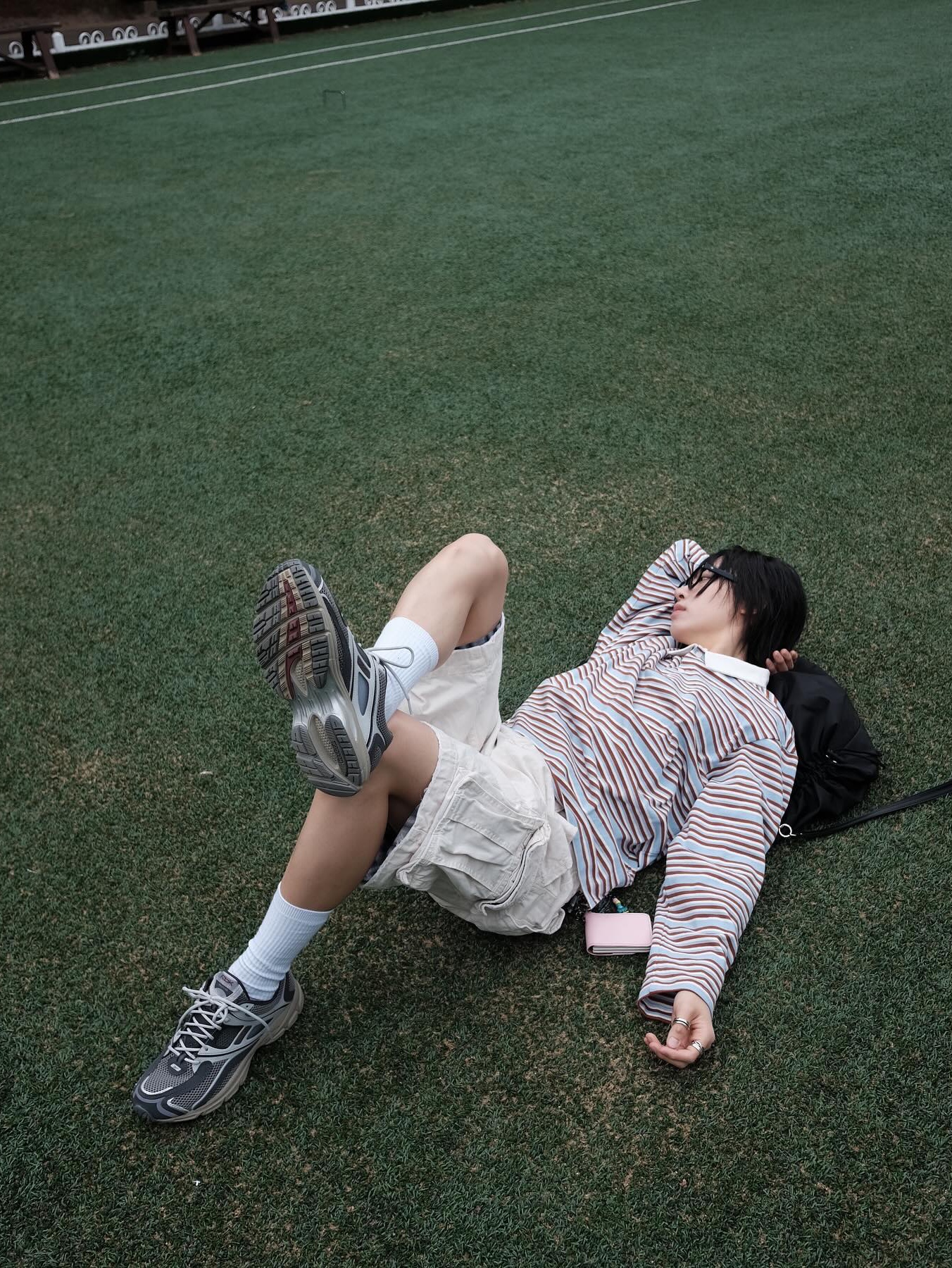 Ballute Oversized Rugby LS T-Shirt Brown, Ballute Oversized Rugby LS T-Shirt Navy 착용 스타일