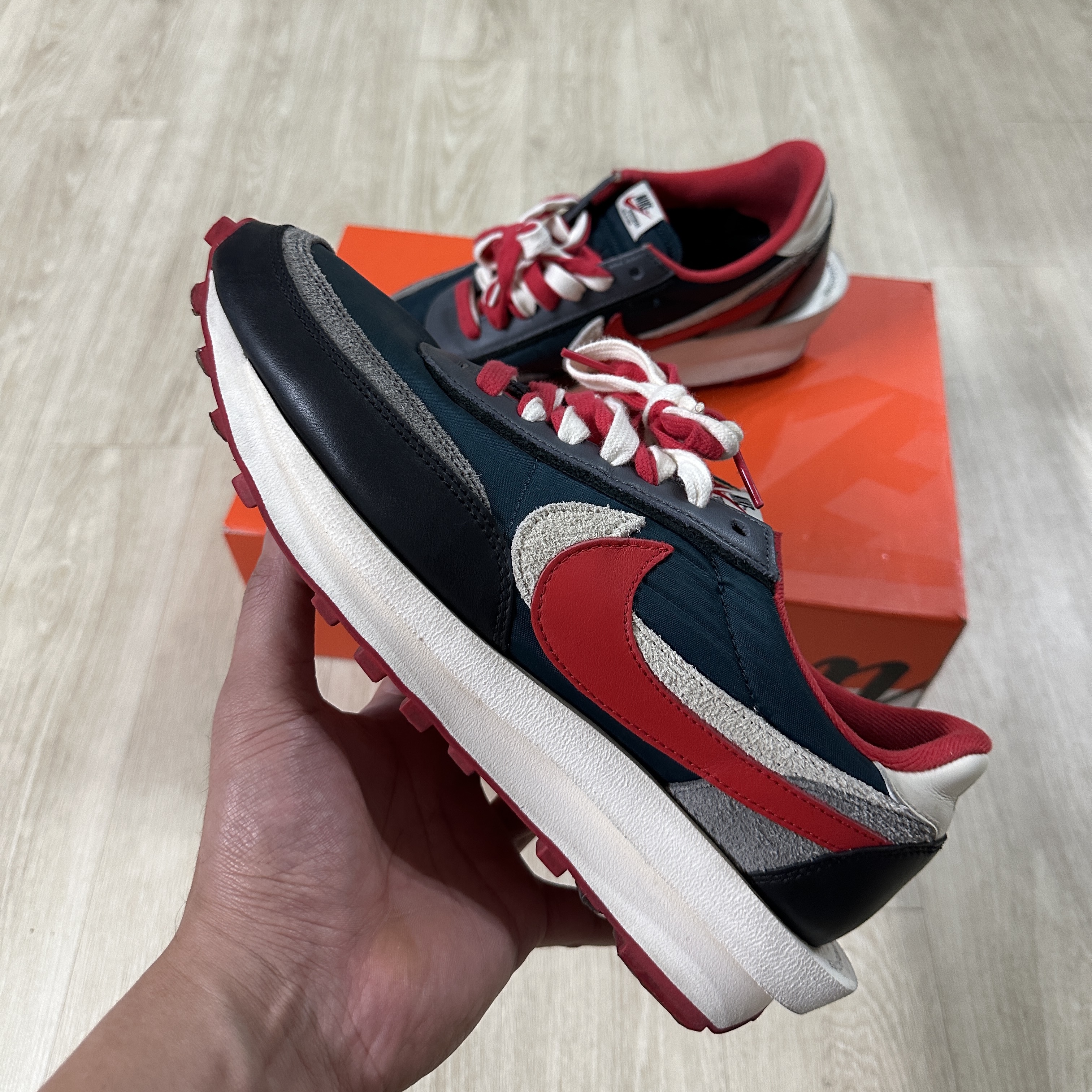 Nike x Sacai x Fragment LDWaffle Blackened Blue, Nike x Sacai x Fragment LDWaffle Light Smoke Grey 착용 스타일 - 4