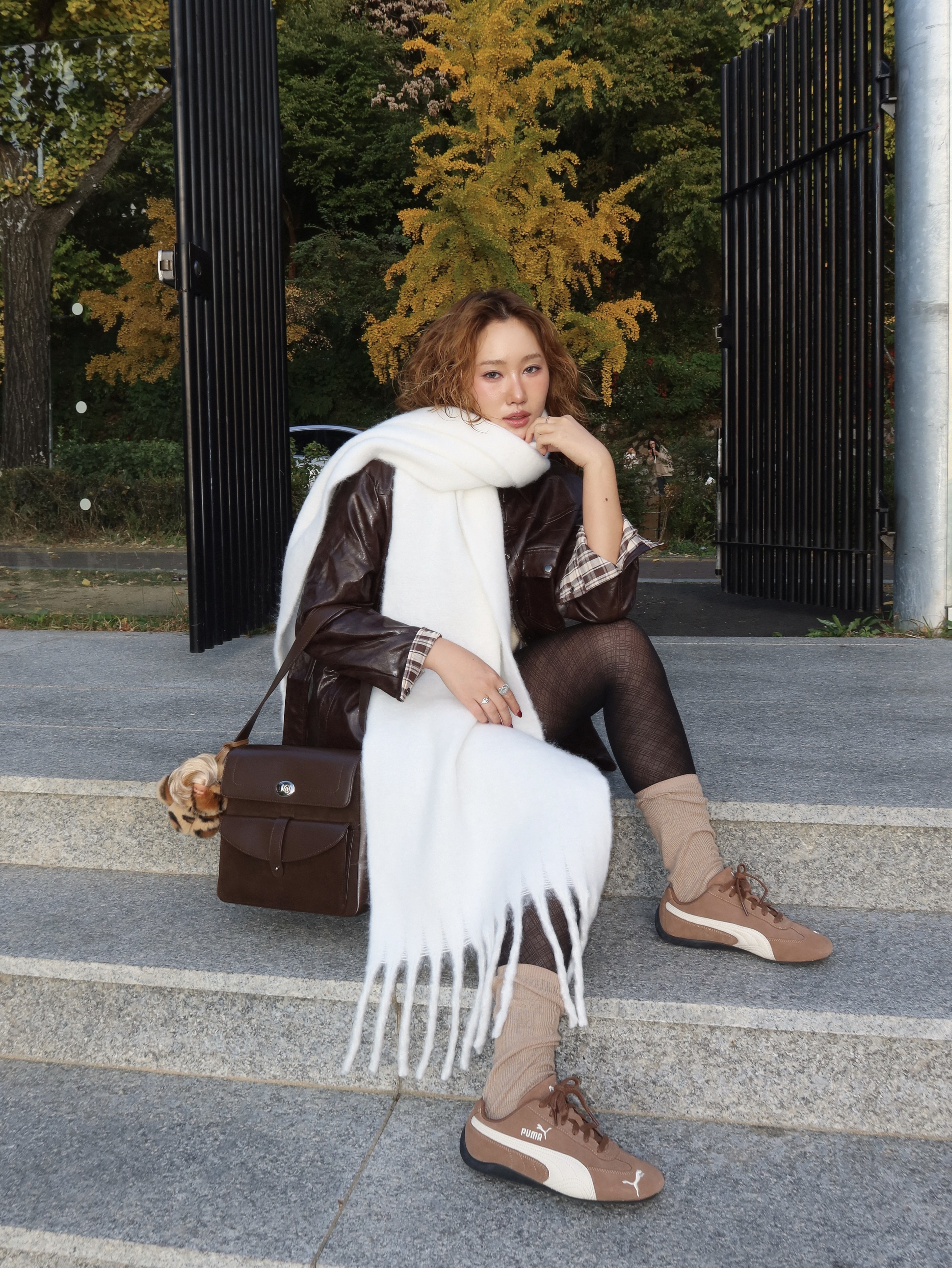 Puma Speedcat Archive Haute Coffee Frosted Ivory 착용 스타일 - 2