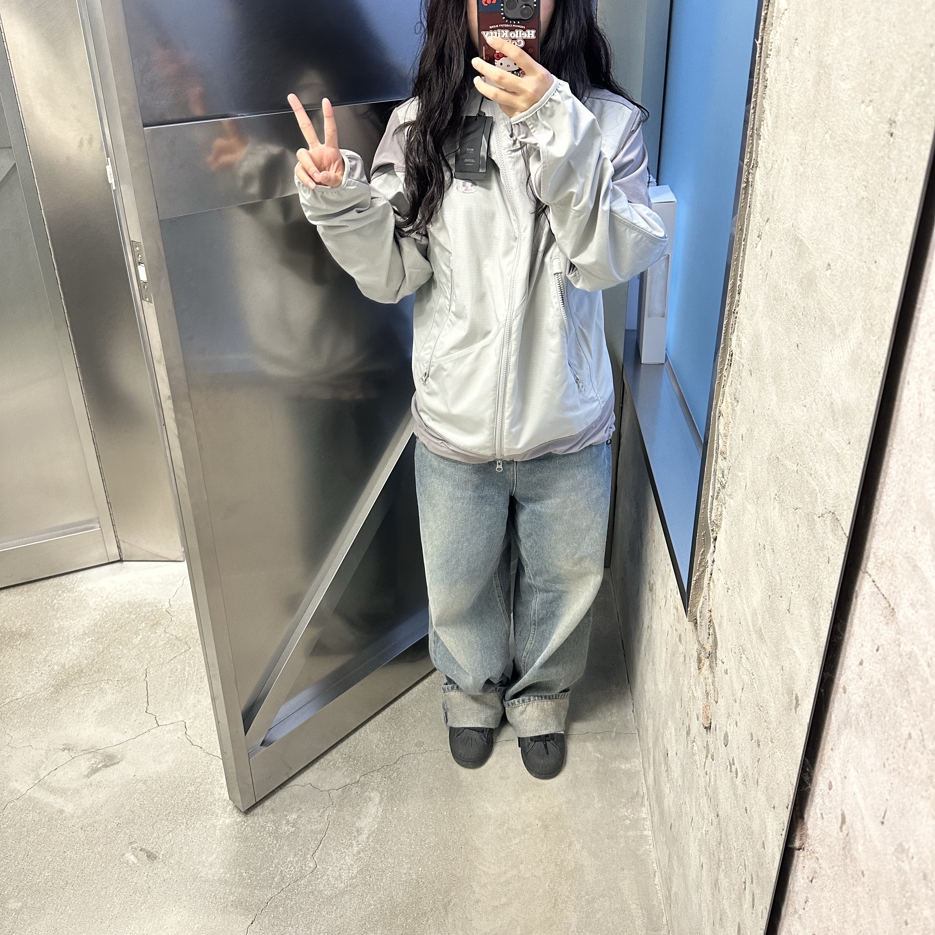 Sansan Gear Insulation Jacket Grey 착용 스타일