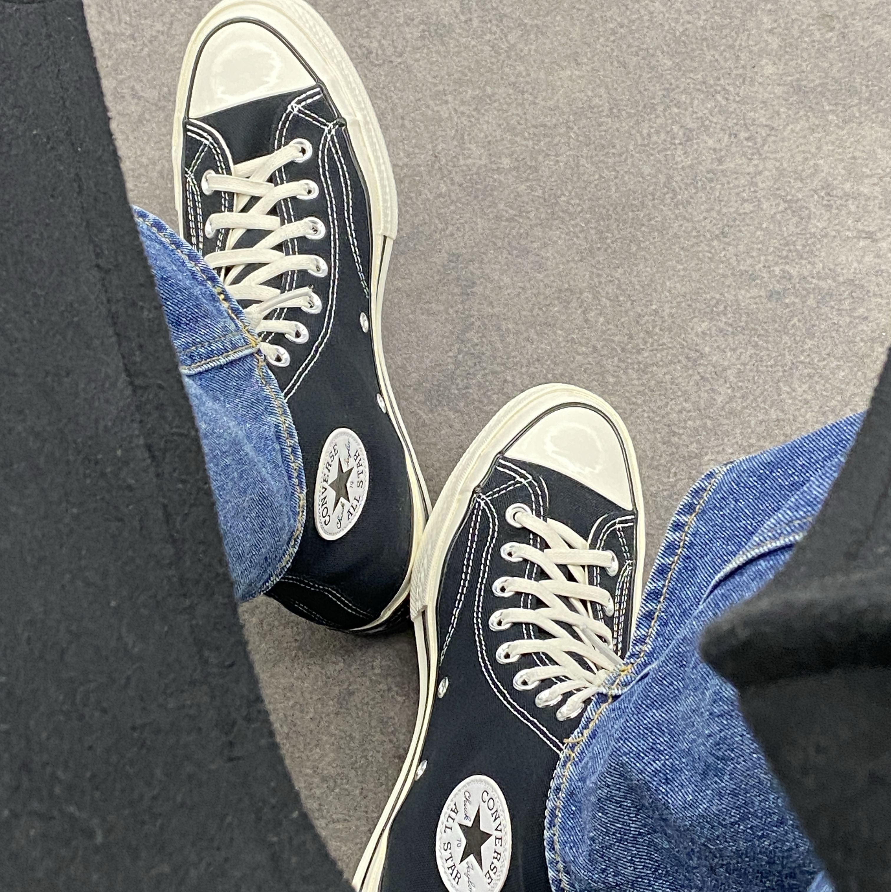 Converse Chuck 70 Hi Black 착용 스타일 - 1