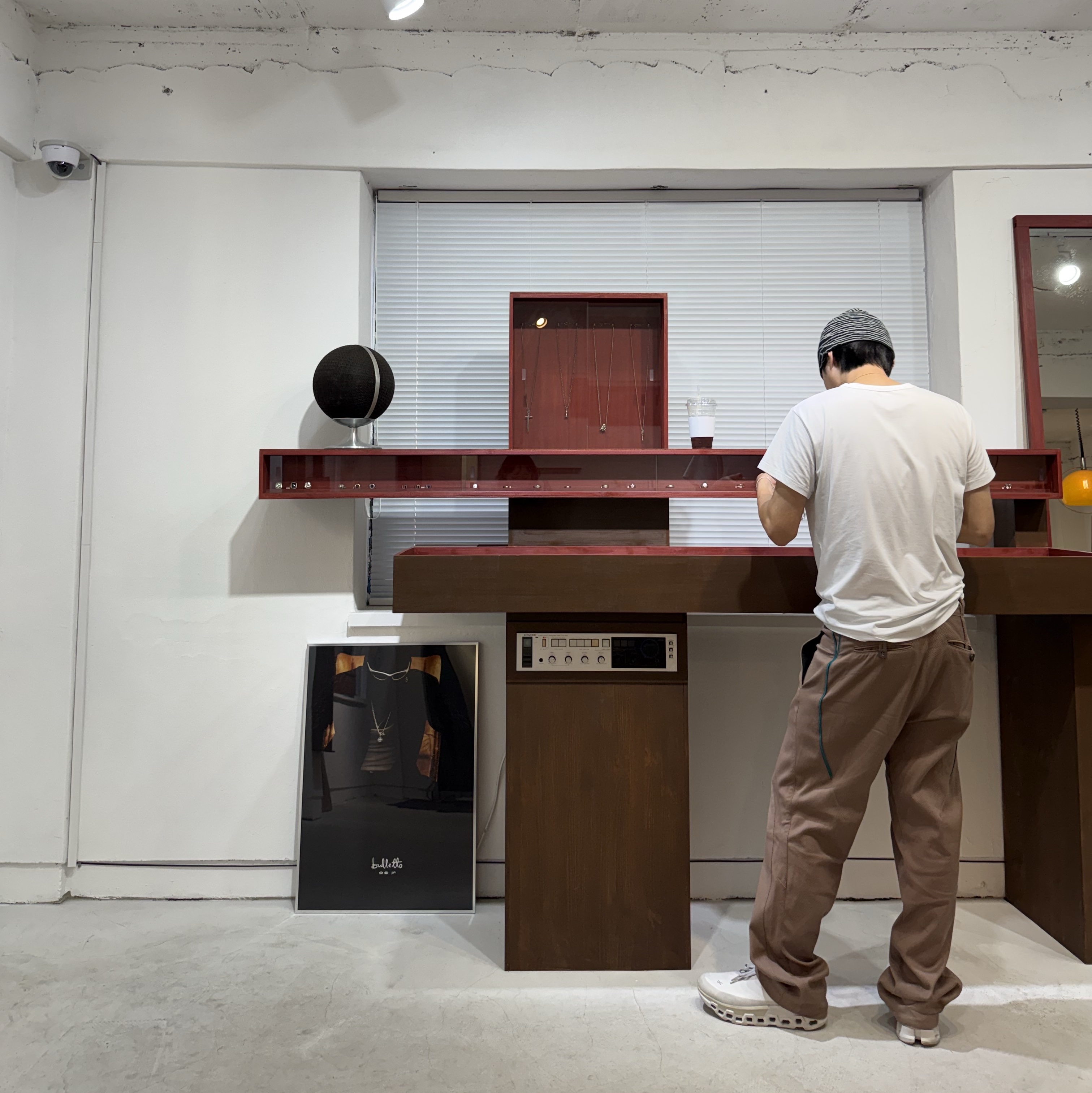 On Running x Post Archive Faction (Paf) Cloudmonster 2 Moondust Chalk 착용 스타일 - 2