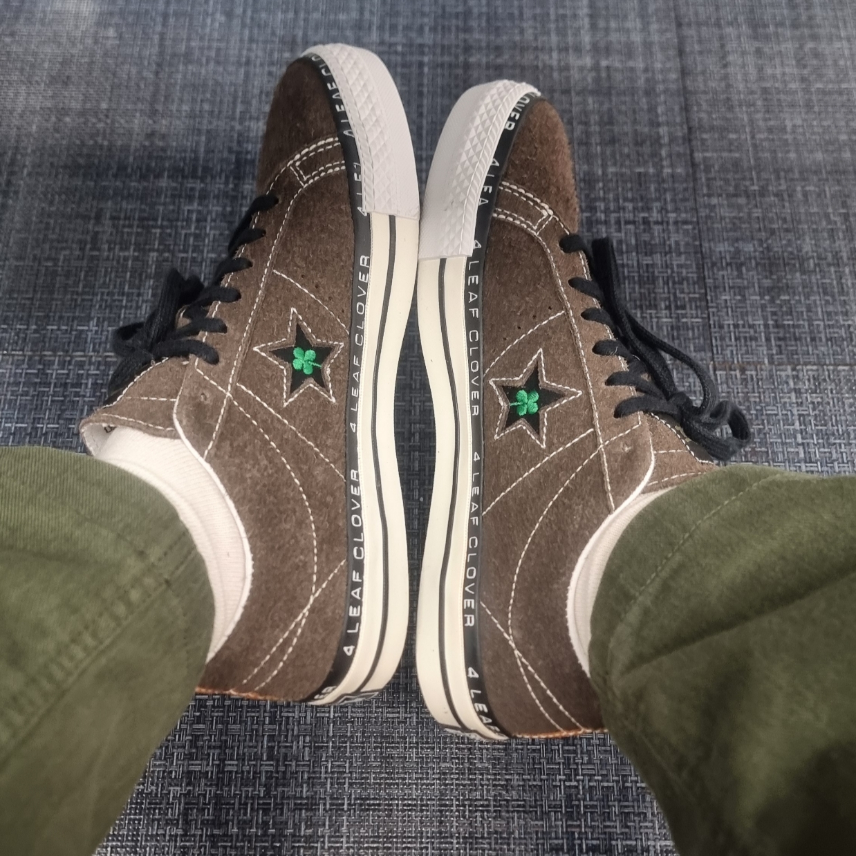 Converse x Patta One Star Pro Ox Java 착용 스타일