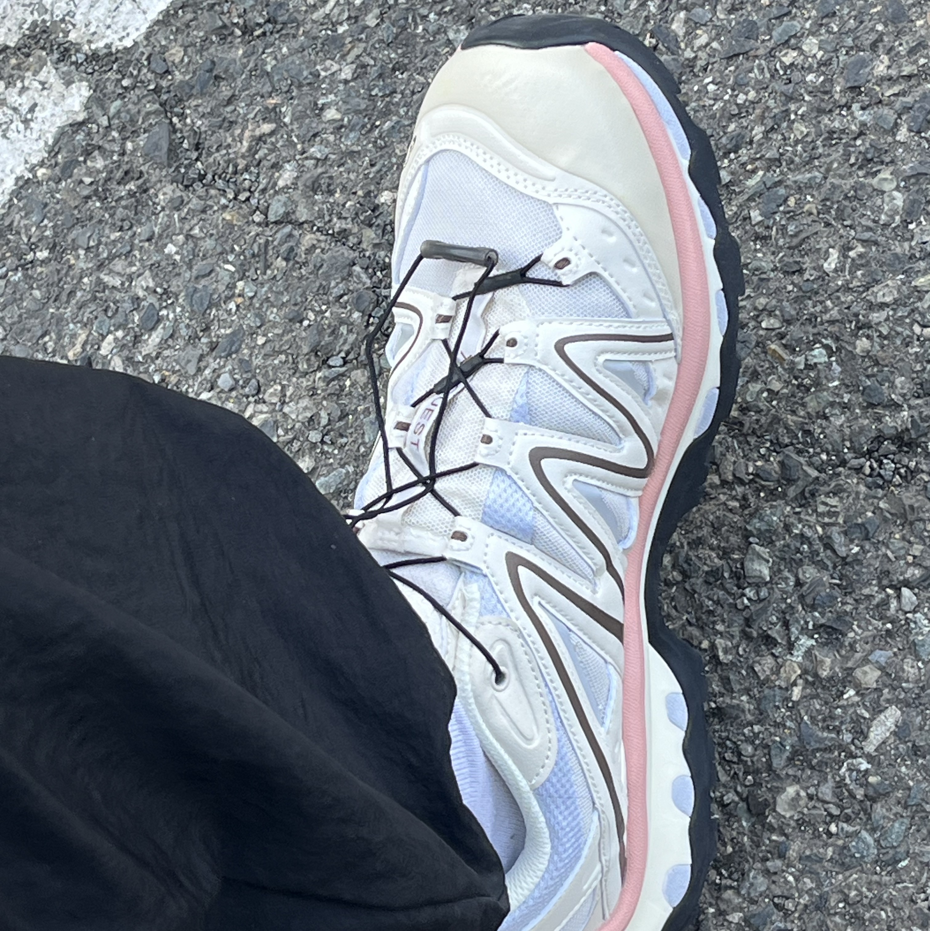 Salomon XT-Quest ADV White 착용 스타일 - 1