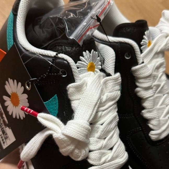 Nike x Peaceminusone Air Force 1 Low Para-Noise 3.0 Black and Multicolor 착용 스타일