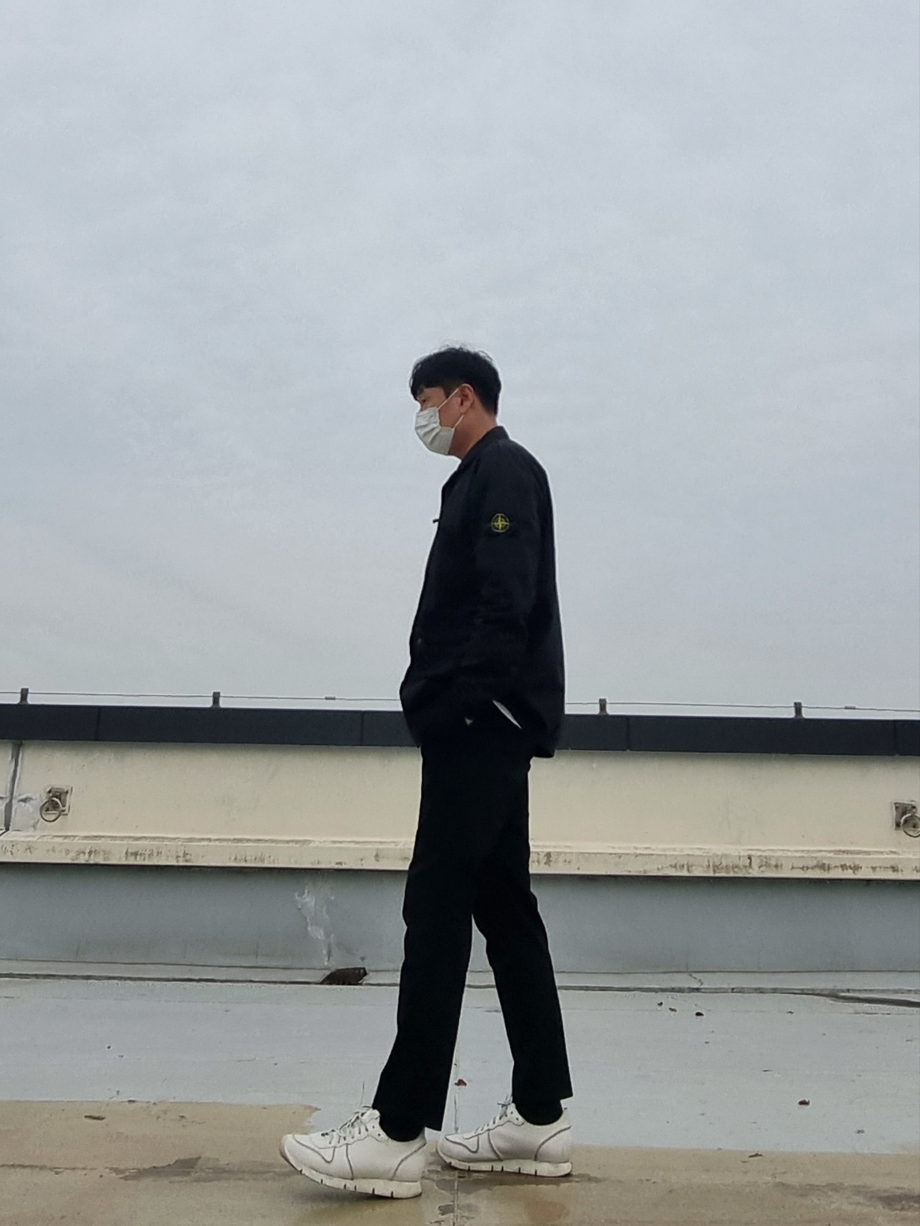 Stone Island 439WN Brushed Cotton Canvas Garment Dyed Old Effect Jacket Black - 22SS, Buttero Carrera Men White 착용 스타일 - 4