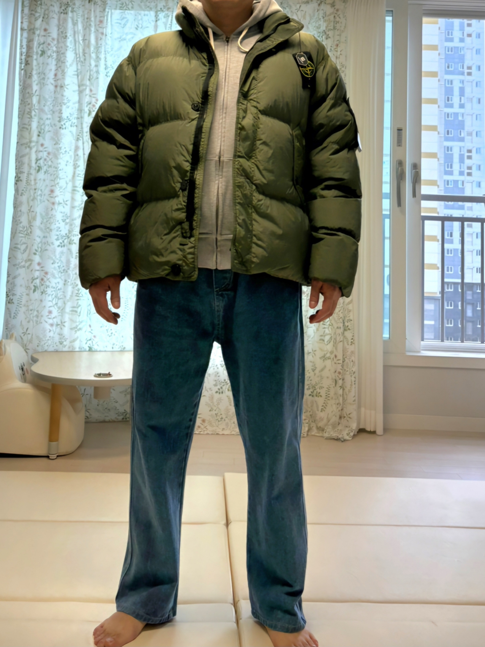 Stone Island 40123 Garment Dyed Crinkle Reps R-NY Down Jacket Musk Green - 24FW 착용 스타일