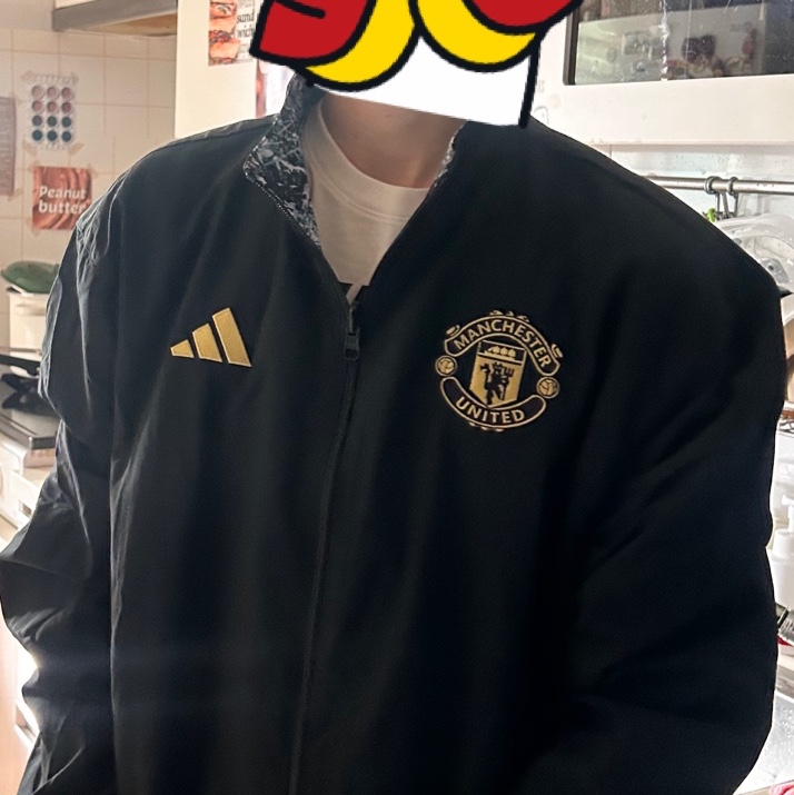 Adidas Manchester United Stone Roses Anthem Jacket Black Multicolor - KR Sizing 착용 스타일