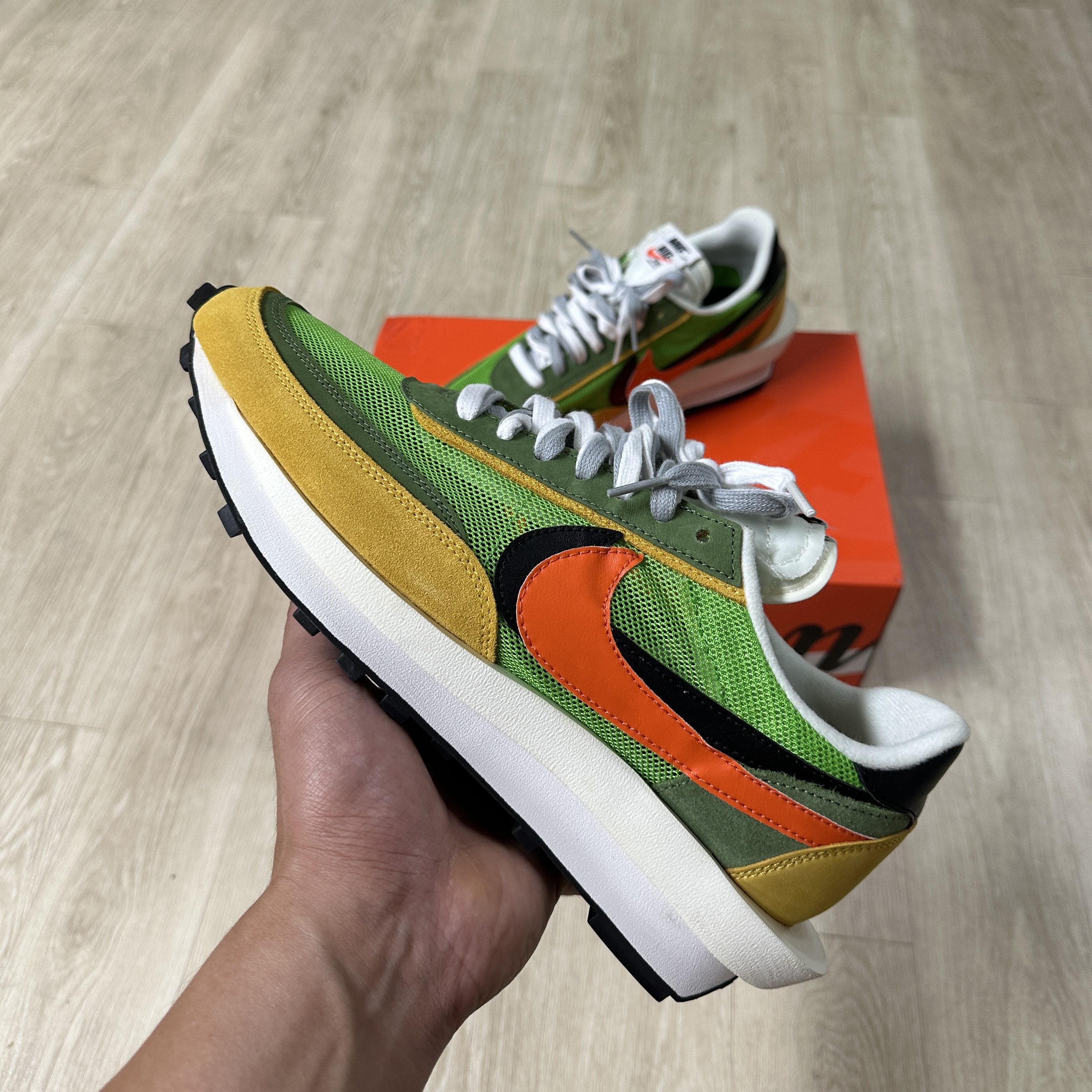Nike x Sacai LDWaffle Summit White, Nike x Sacai LDWaffle Black 착용 스타일 - 4