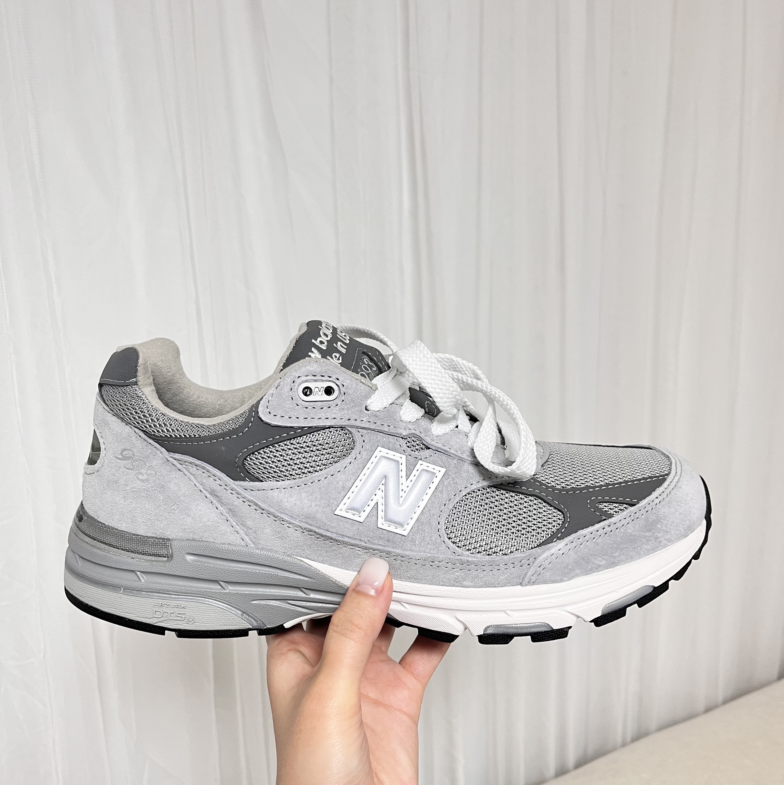 New Balance 993 Made in USA Grey - D Standard 착용 스타일