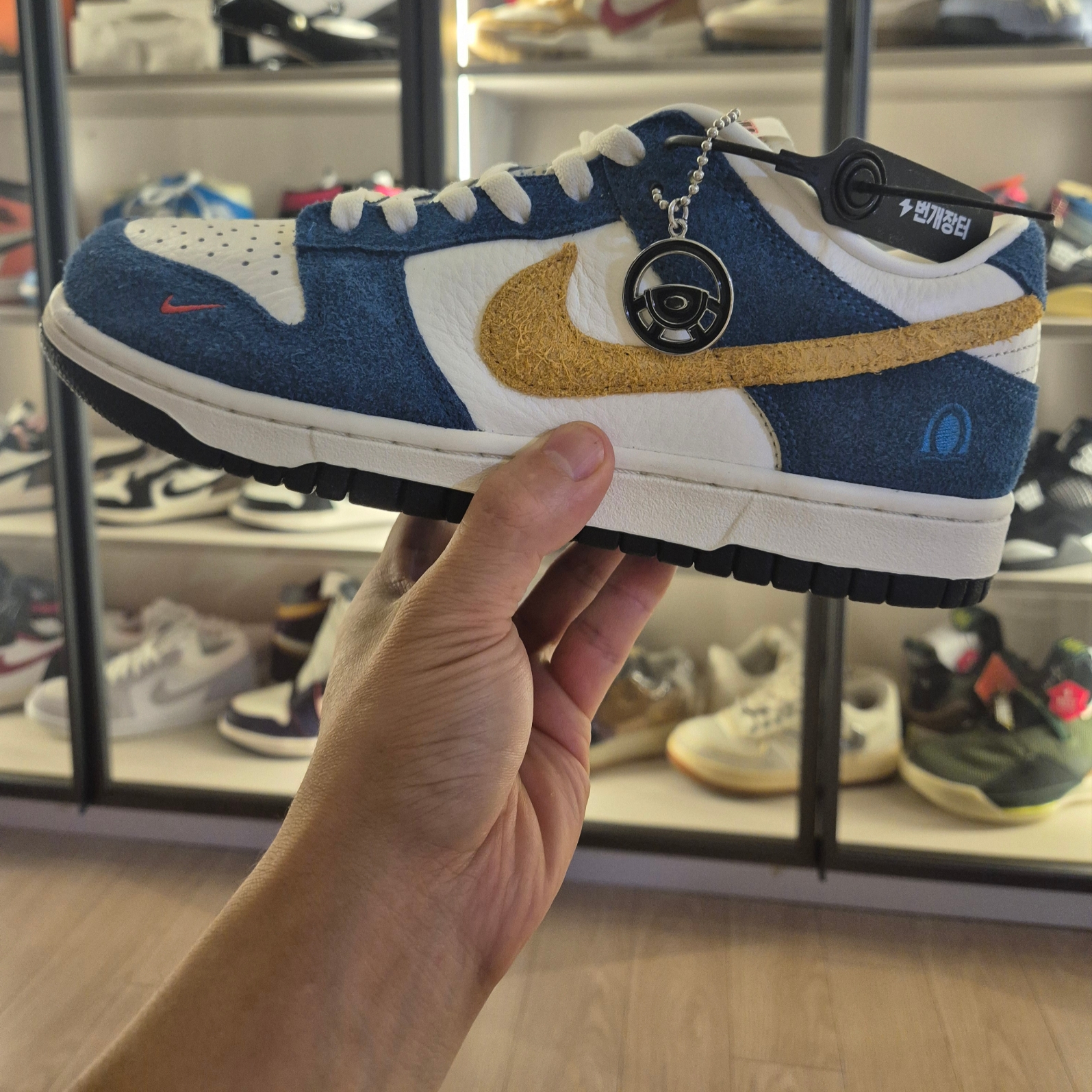 Nike x Kasina Dunk Low 80's Bus 착용 스타일 - 6