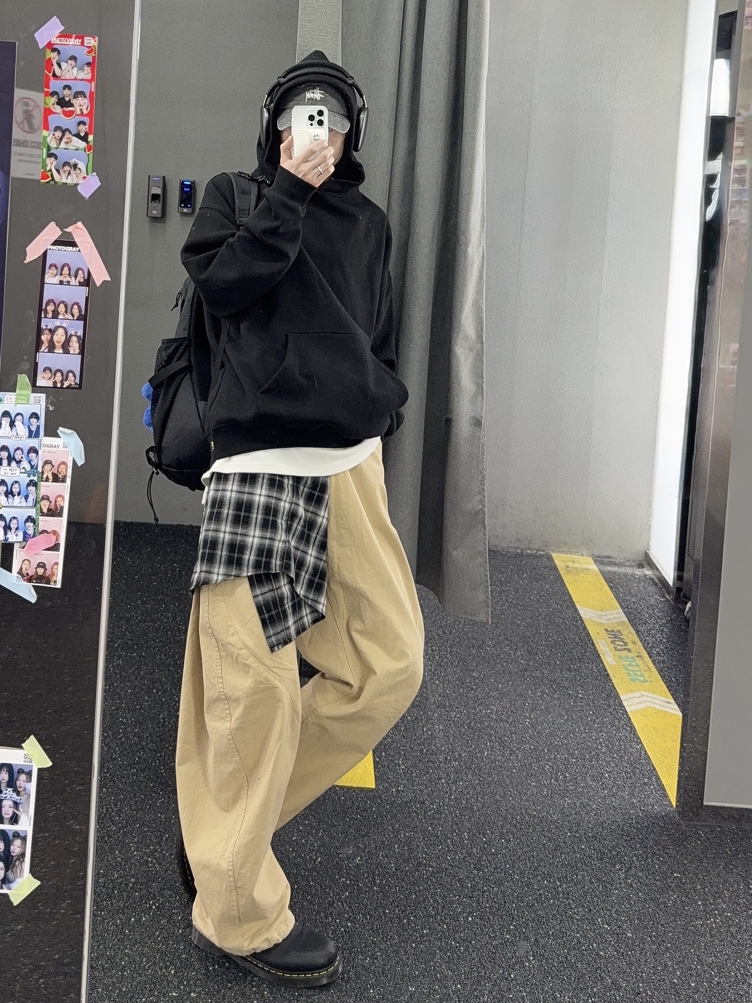 Jordan 1 x Zion Williamson Retro Low OG Flax and Oil Green, Supreme Quilted Flannel Snap Shirt Orange - 24SS 착용 스타일 - 5
