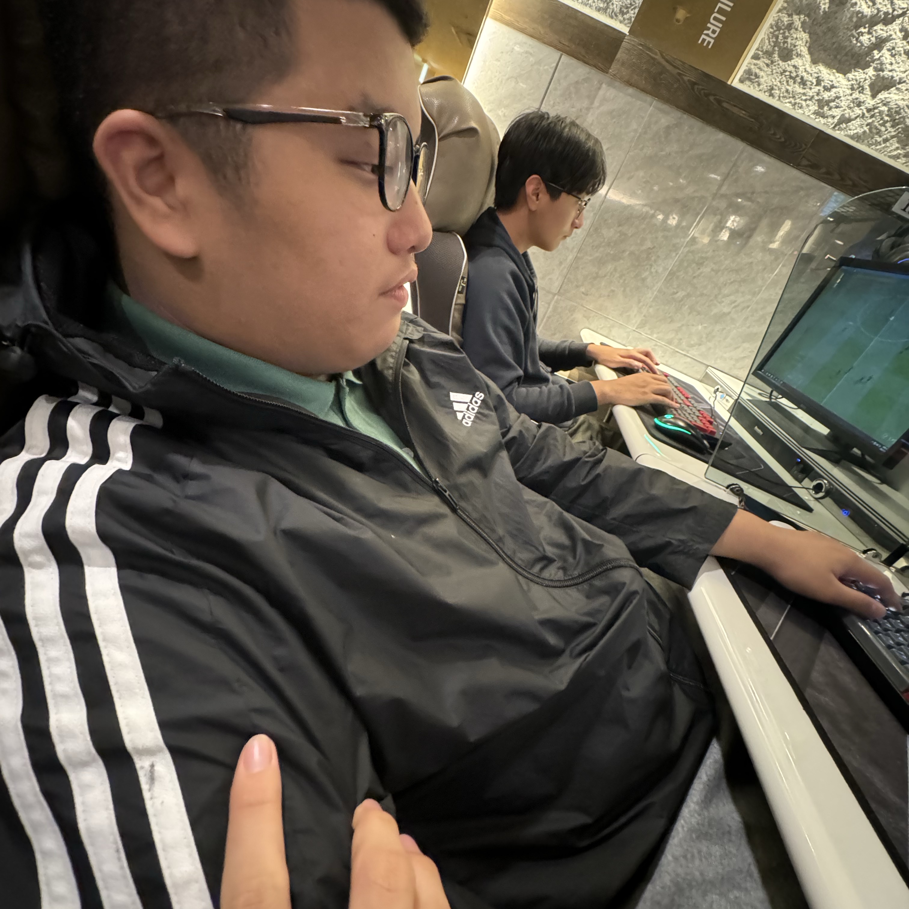 Adidas 3S Regular Fit Double Knit Track Top Black White - KR Sizing, C.P. Company Stretch Piquet Regular Polo Shirt Classic Green - 23FW 착용 스타일