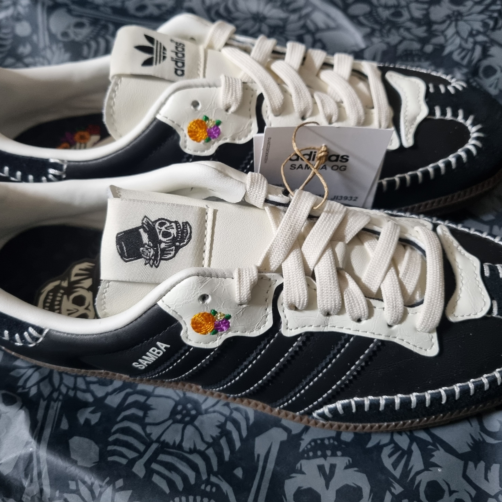 Adidas Samba OG Core Black Off White 착용 스타일 - 1