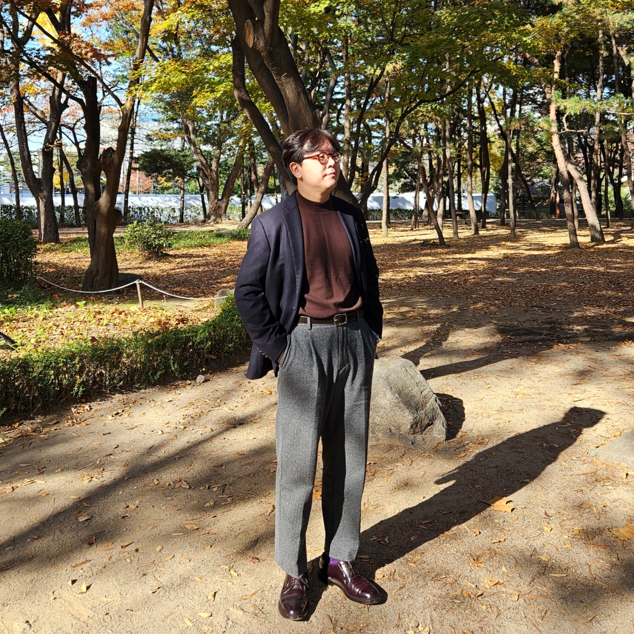 Alden 990 Cordovan Plain Toe Blucher Oxford Burgundy - D, Rolex Submariner 41mm 124060 Black Oyster 착용 스타일 - 4