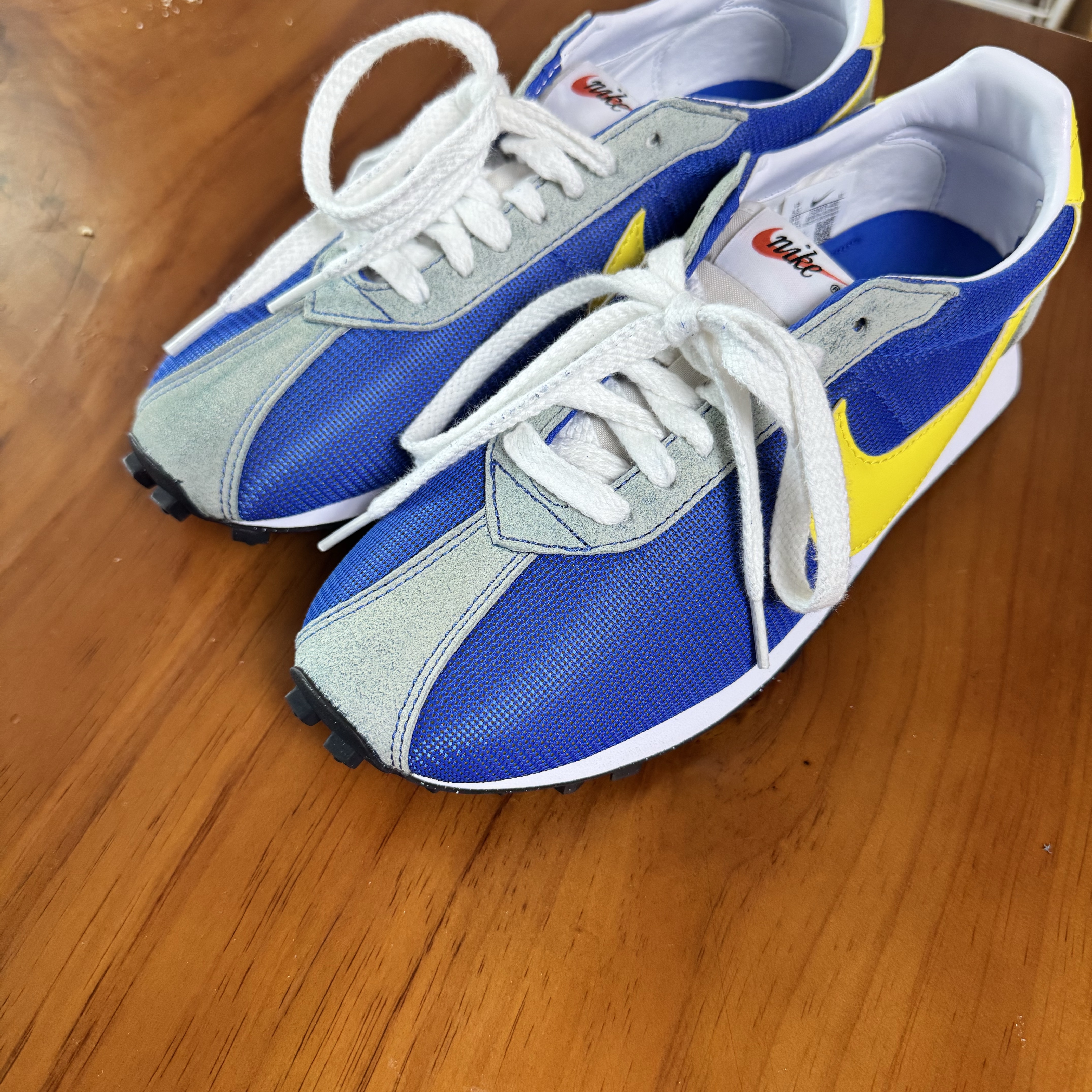 Nike LD-1000 SP Game Royal and Opti Yellow 착용 스타일 - 2