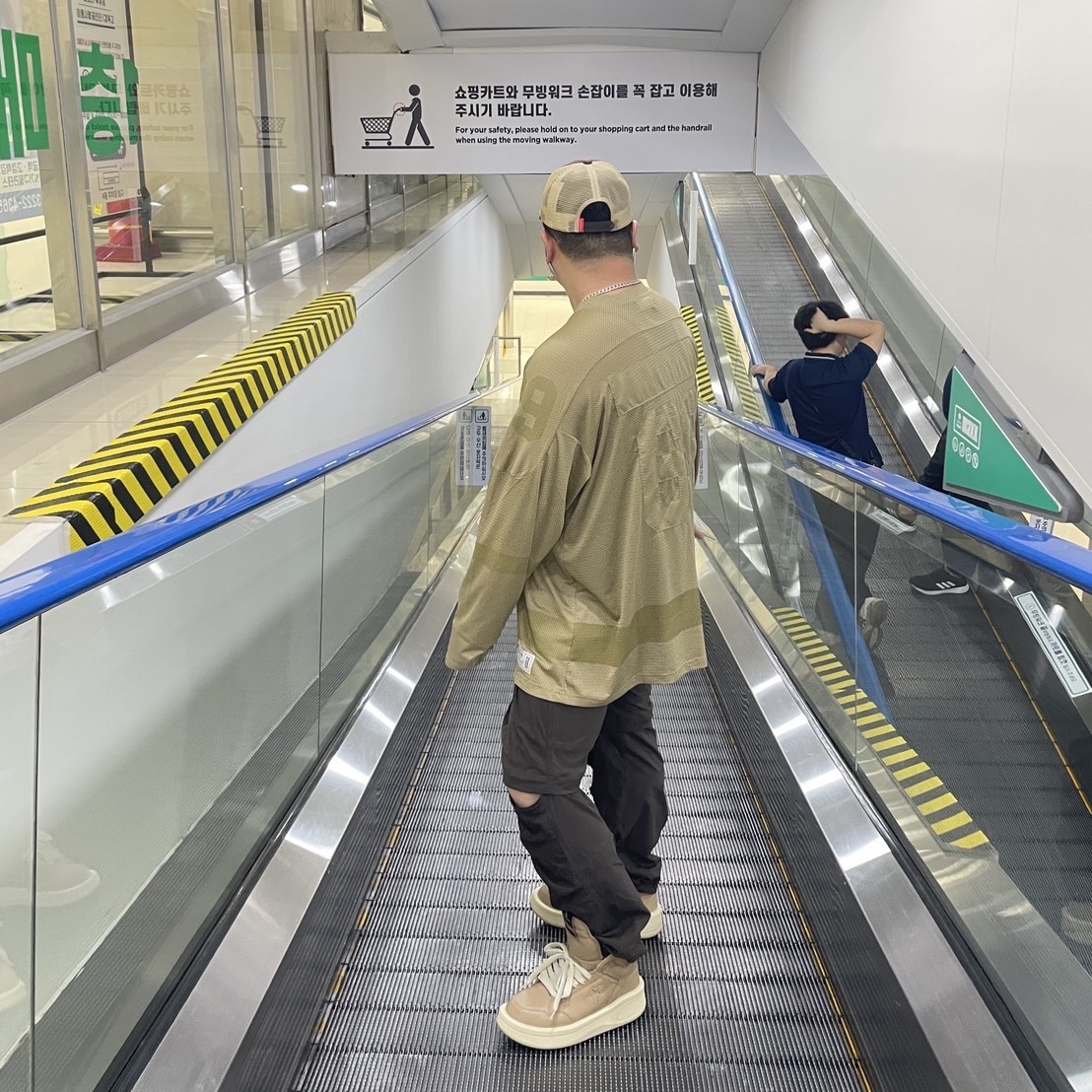 Converse x Drkshdw Turbowpn Cave 착용 스타일 - 2