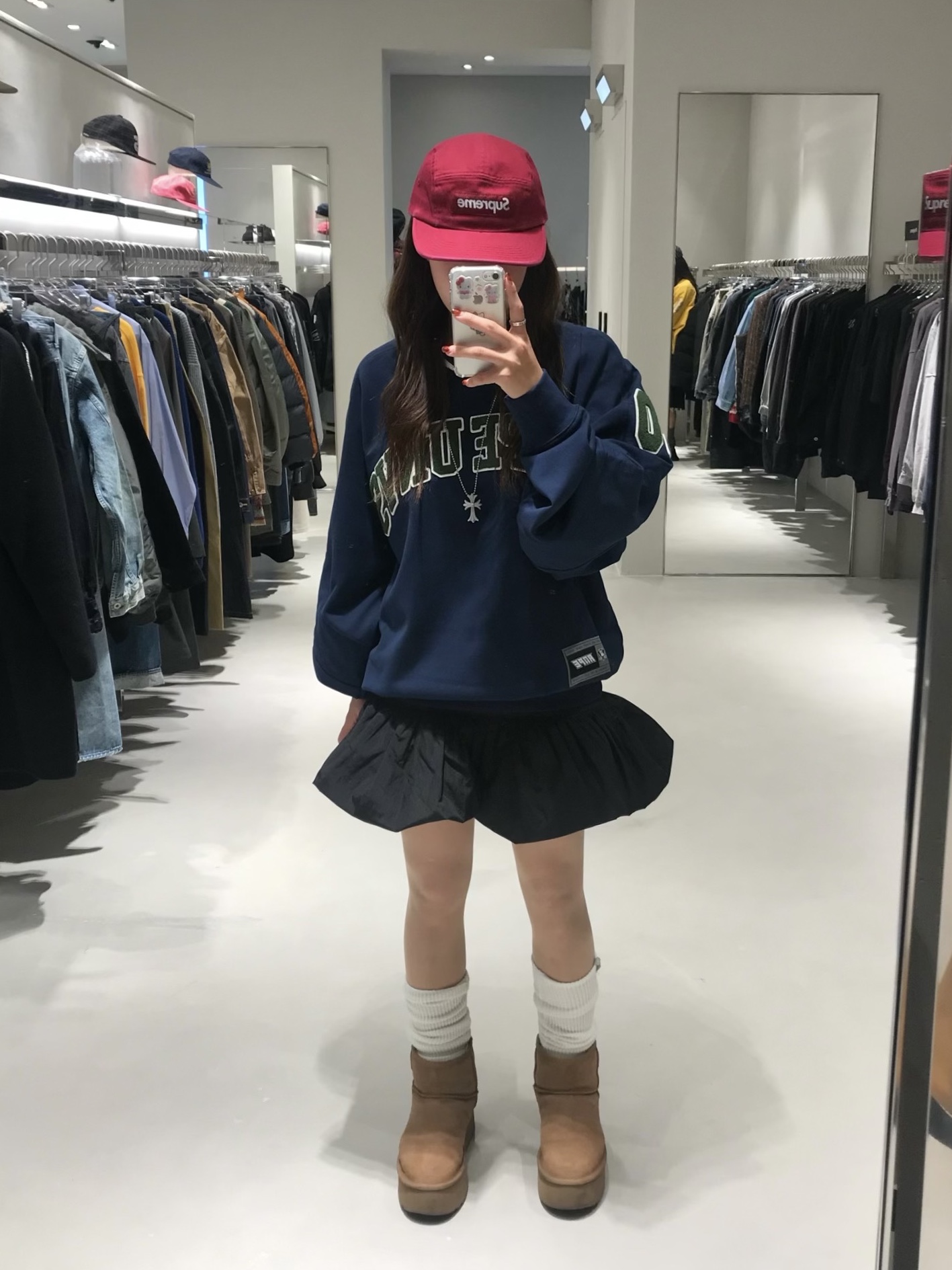 AAPE Main Crew Neck Sweater Navy - 24FW, Chrome Hearts Silichrome CH Cross Pendant Grey 2023 착용 스타일