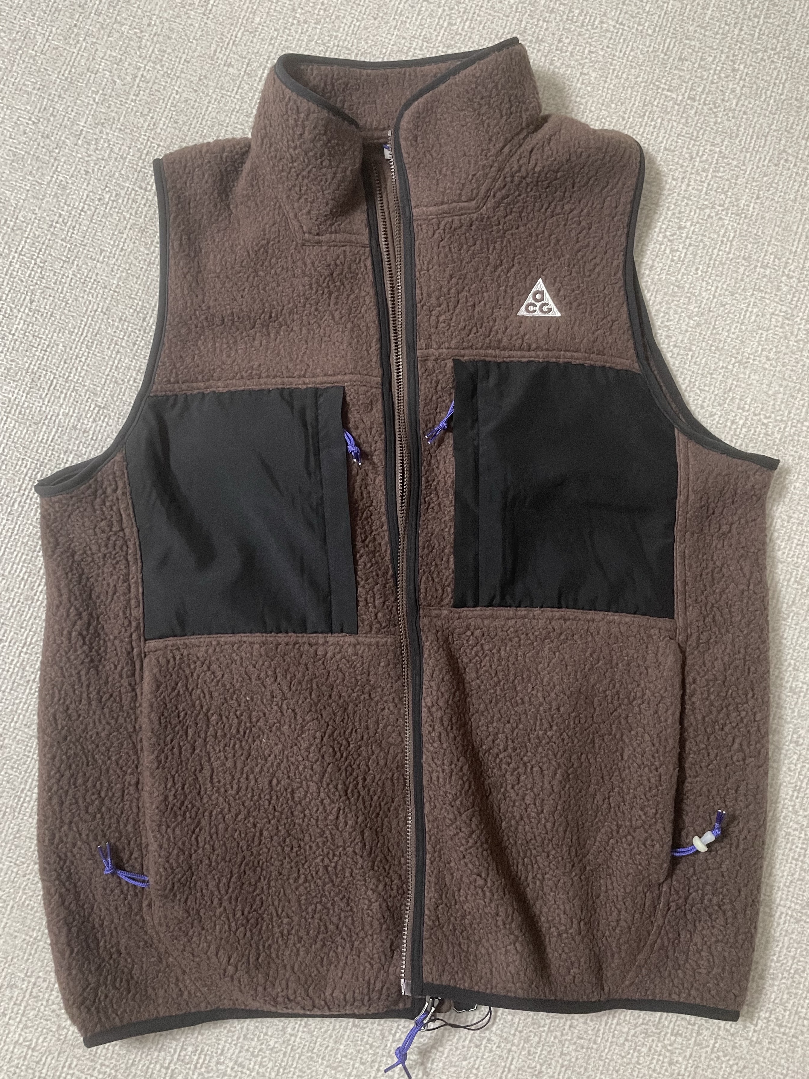 Nike ACG Arctic Wolf Vest Baroque Brown - Asia 착용 스타일