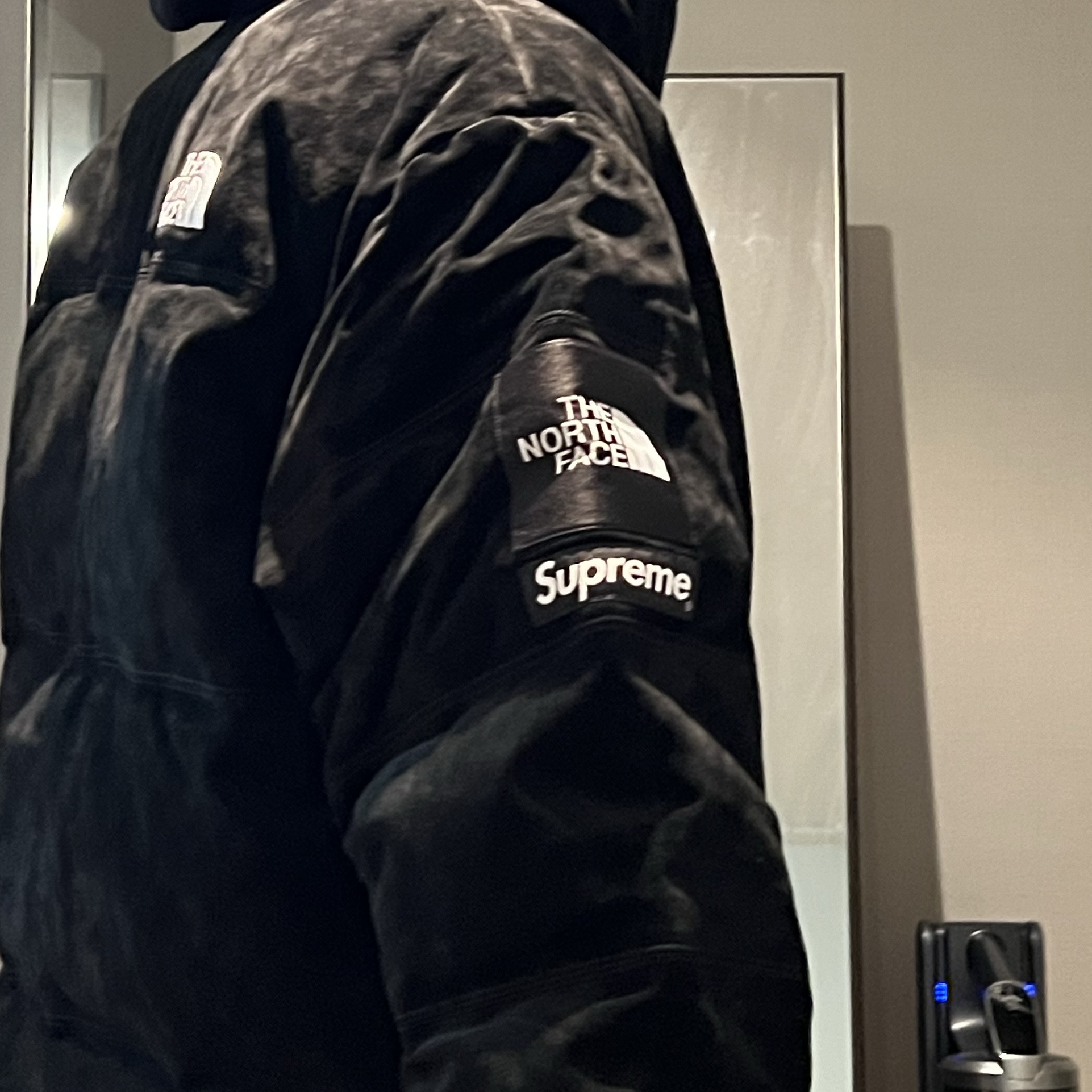 Supreme x The North Face Suede Nuptse Jacket Black - 23FW 착용 스타일