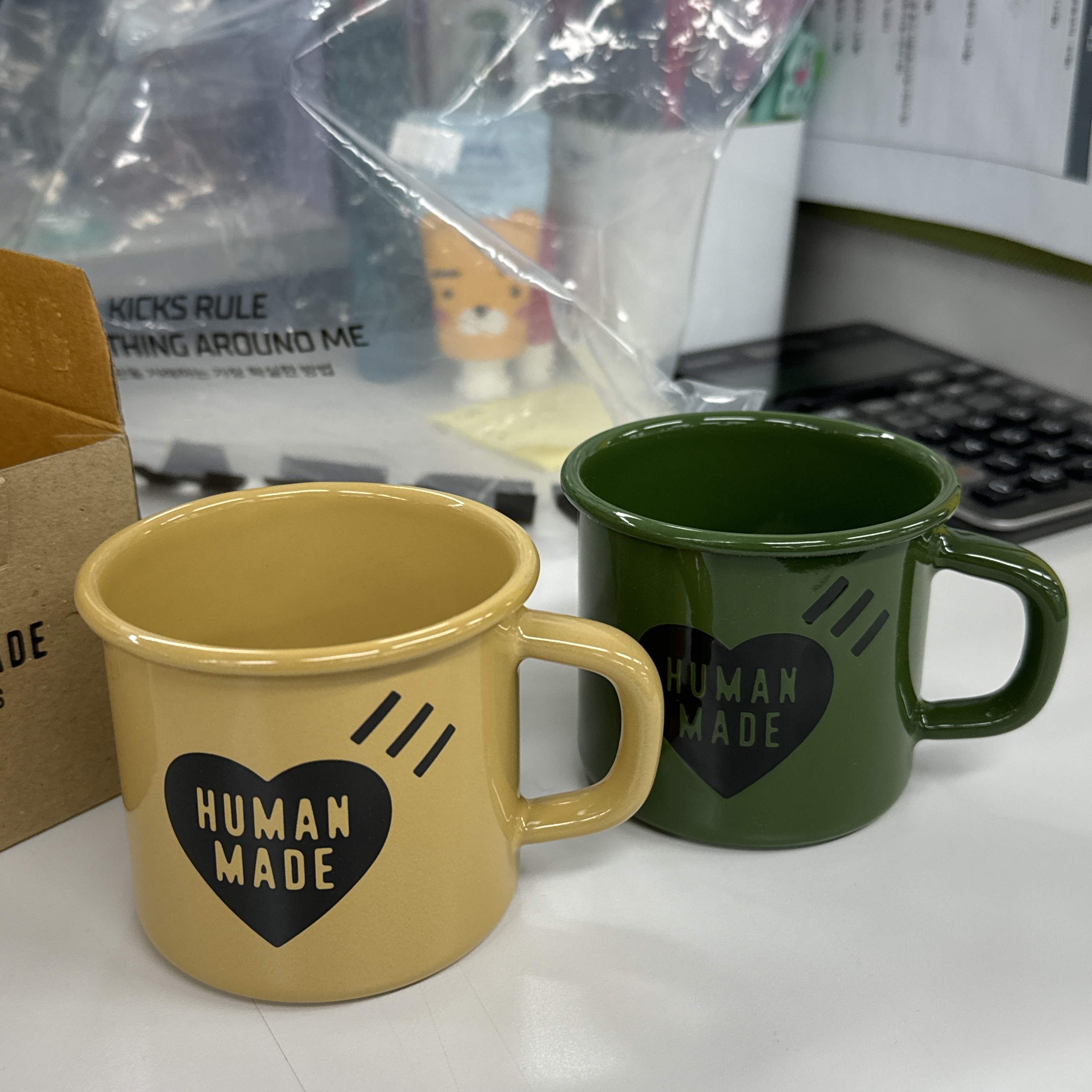 Human Made Enamel Mug Beige 착용 스타일