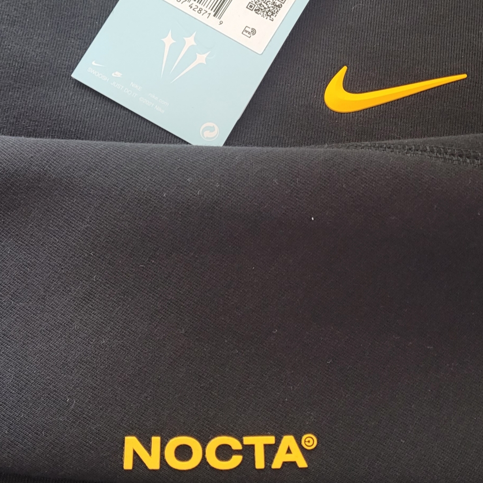Nike x Drake Nocta Tech Fleece Crew Black (FD8457-010) 착용 스타일