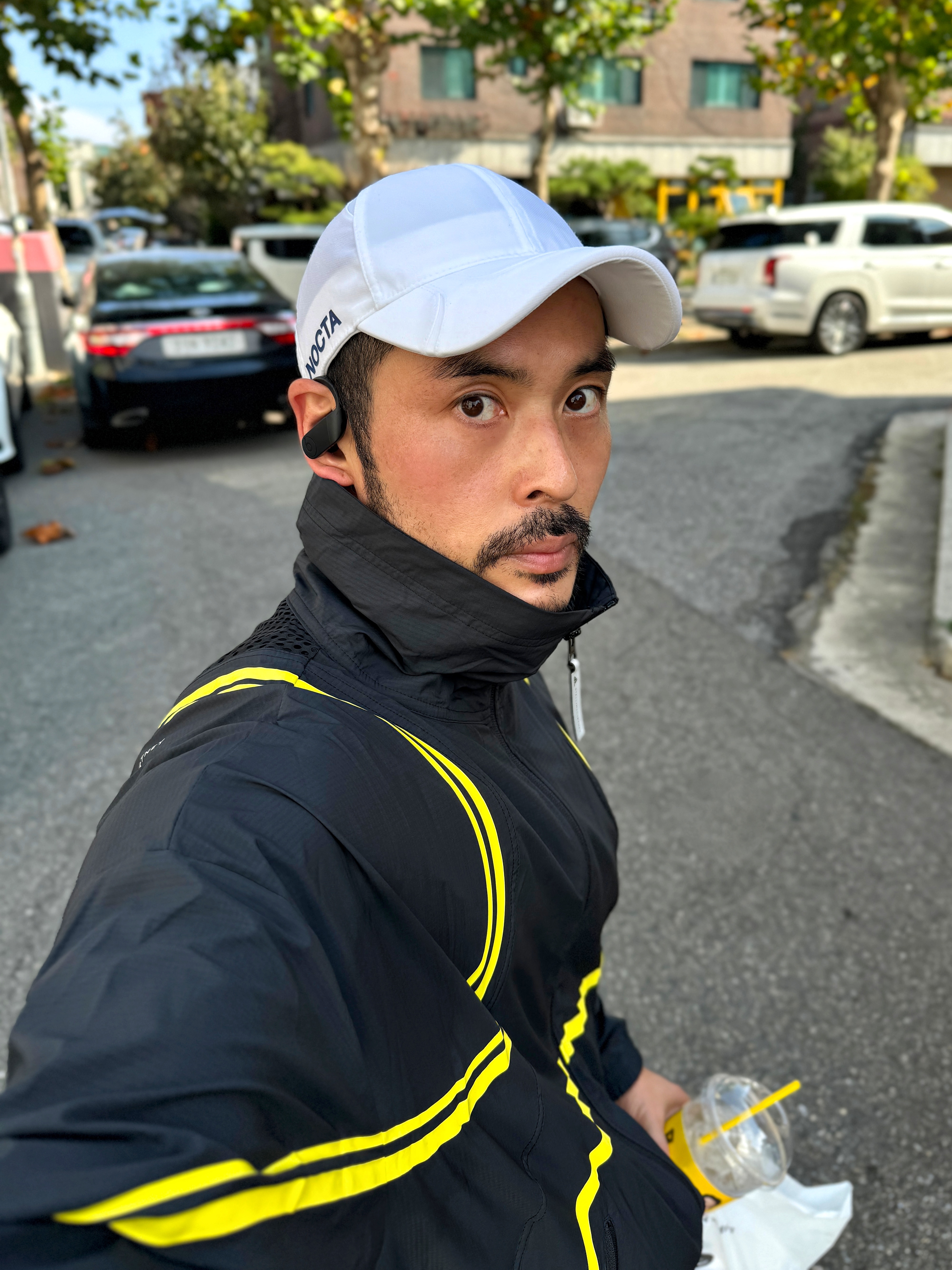 Nike ZoomX Vaporfly Next% 3 White Grey, Nike x Drake Nocta Club Cap White 착용 스타일 - 1