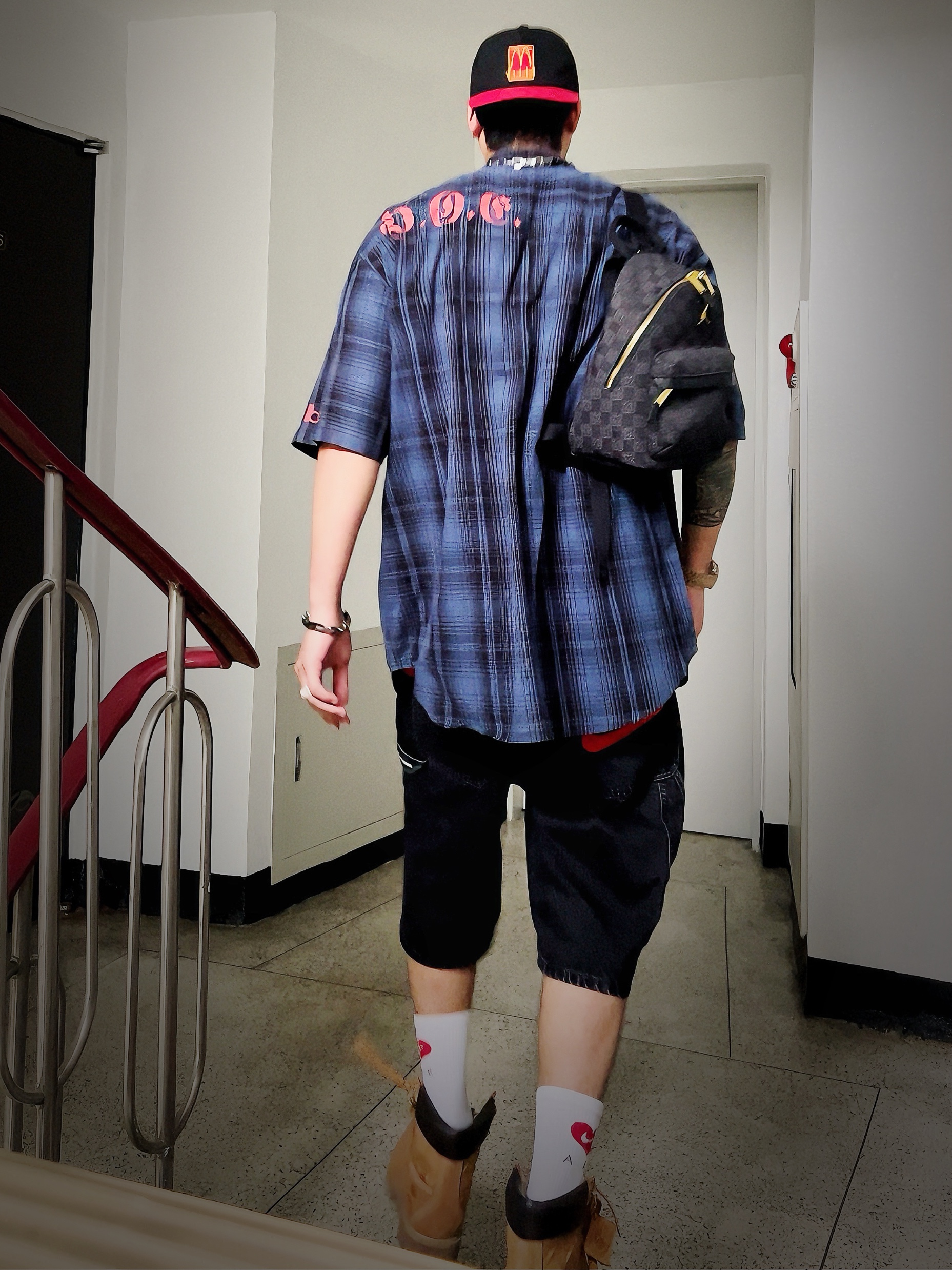 Supreme x MLB Kanji Teams T-Shirt Yankees Red - 22FW, Supreme x Bernadette Corporation S/S Work Shirt Navy Plaid - 23SS 착용 스타일 - 2