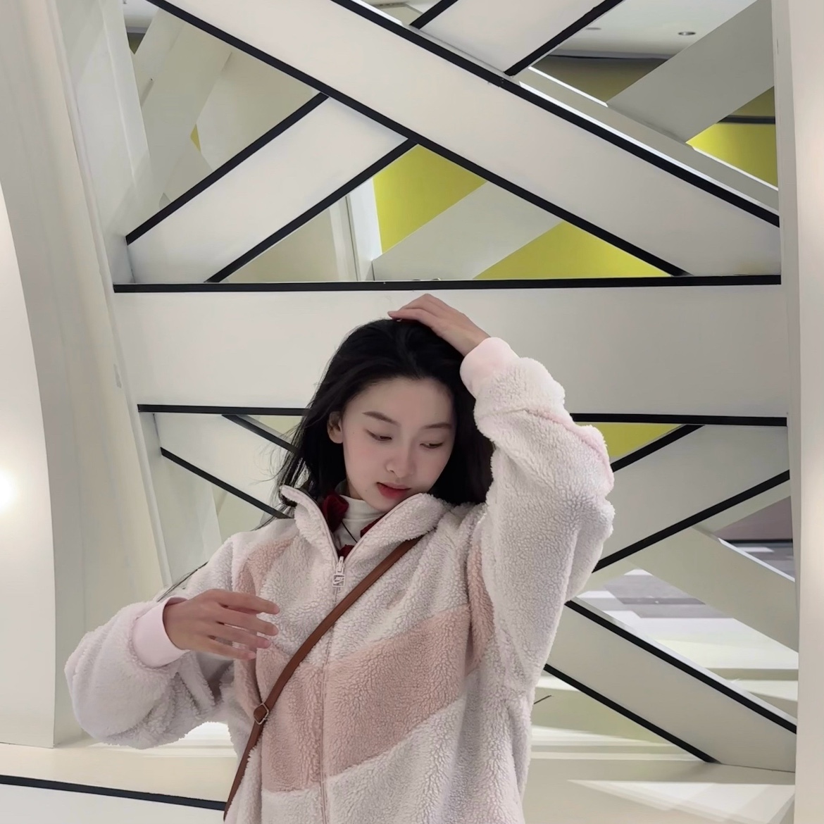Nike Big Swoosh Full Zip Jacket Light Soft Pink Pink Oxford 착용 스타일 - 2