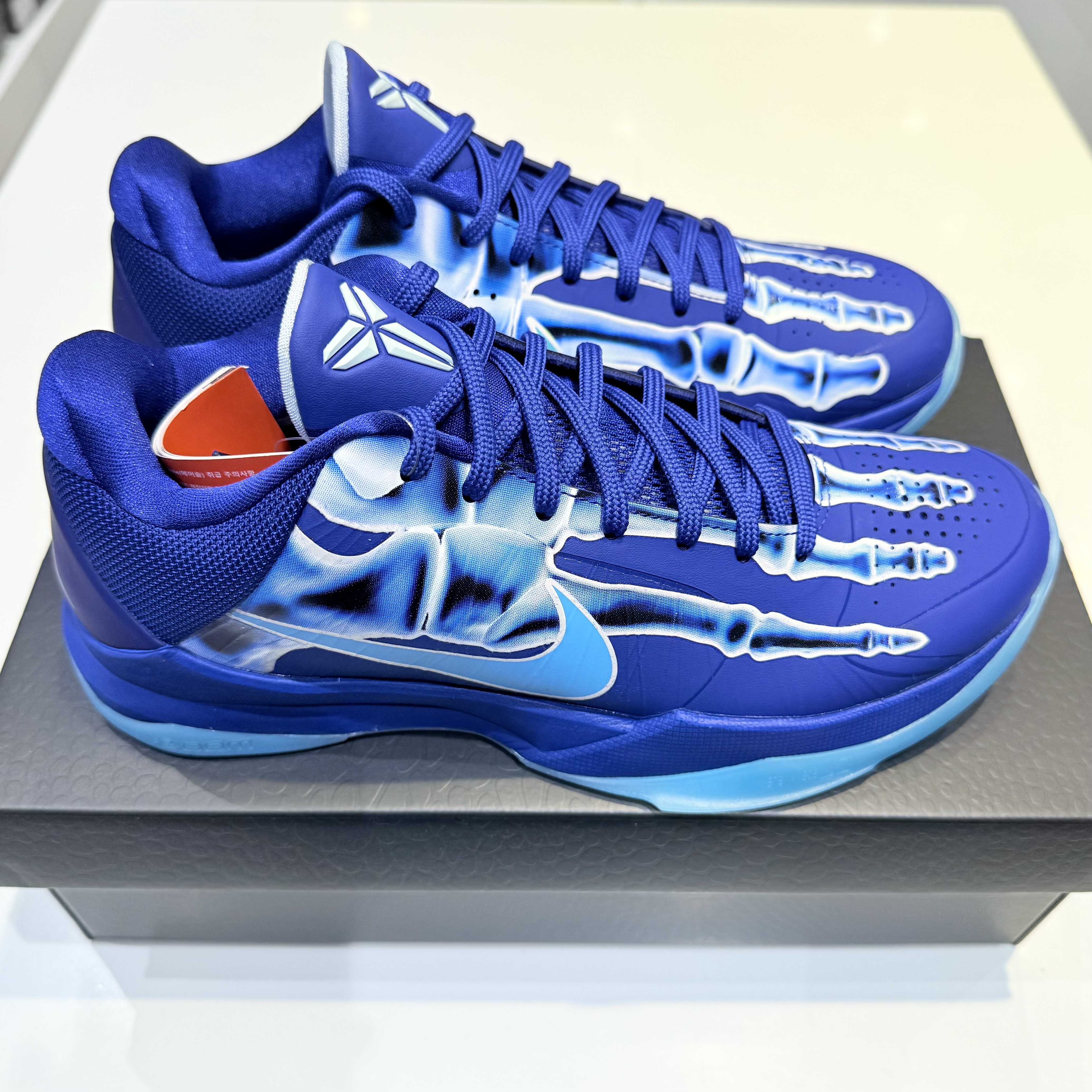 Nike Kobe 5 Protro Deep Royal Blue 착용 스타일 - 4