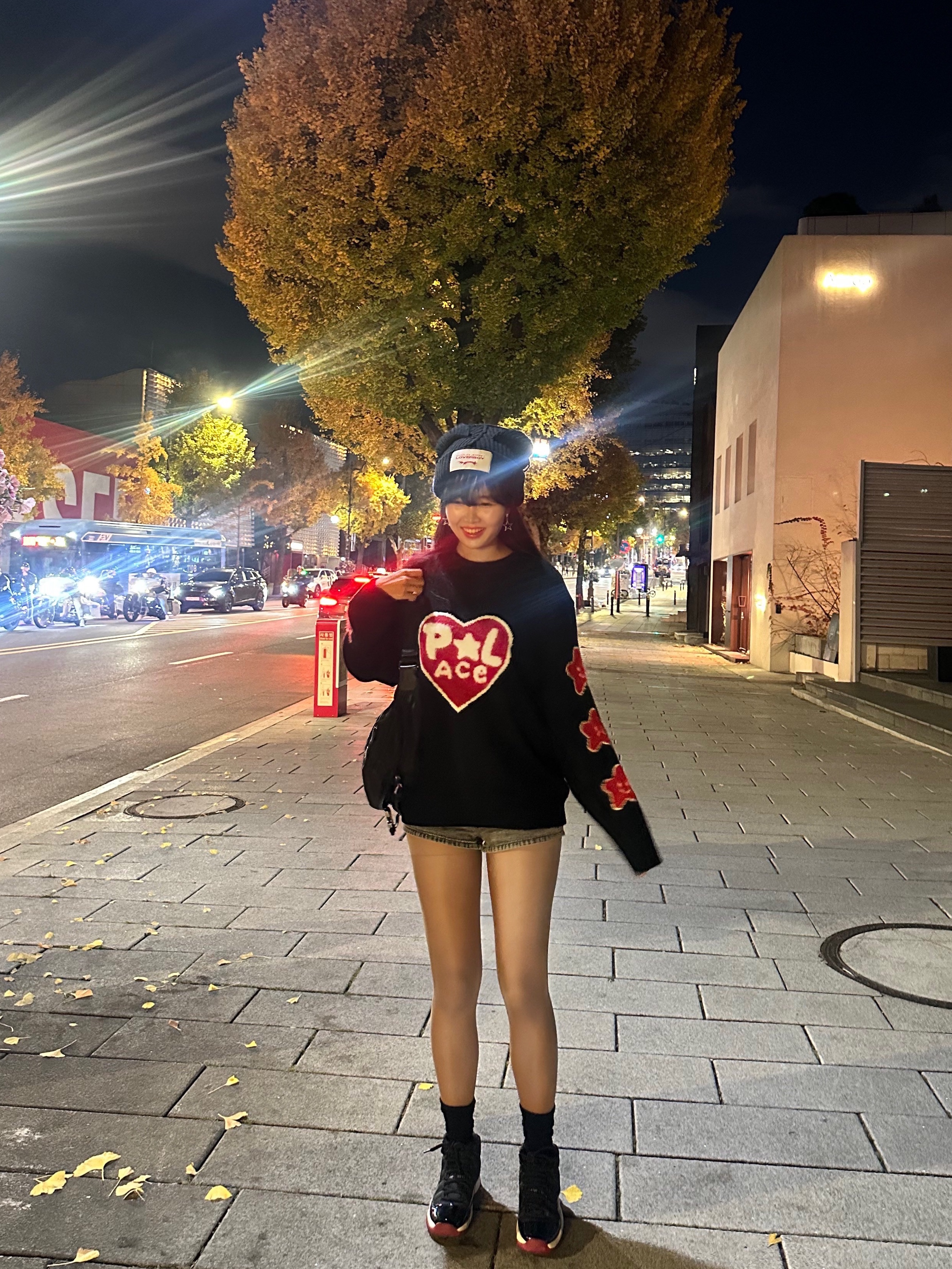 Palace Cosy Knit Black - 24FW, Charles Jeffrey Loverboy Chunky Ears Beanie Black 착용 스타일 - 2