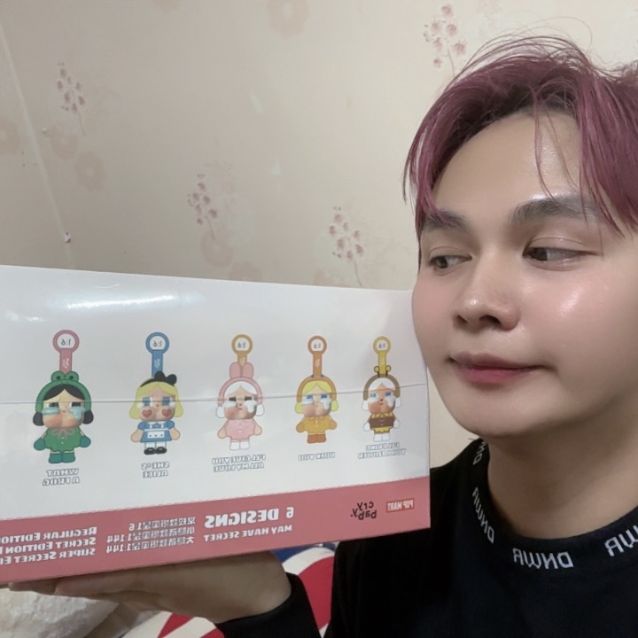 Pop Mart Crybaby Crying Again Series Plush Keyring Sealed Case (6 Blind Boxes) 착용 스타일 - 1