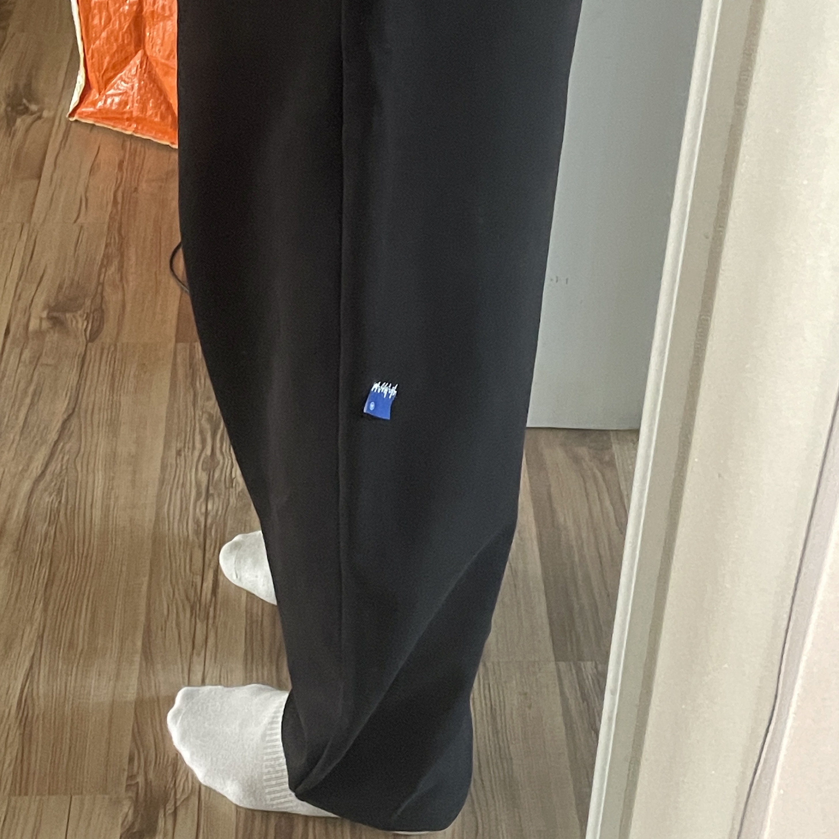 Ader Error Sig; TRS Tag Sweatpants 01 Noir 착용 스타일