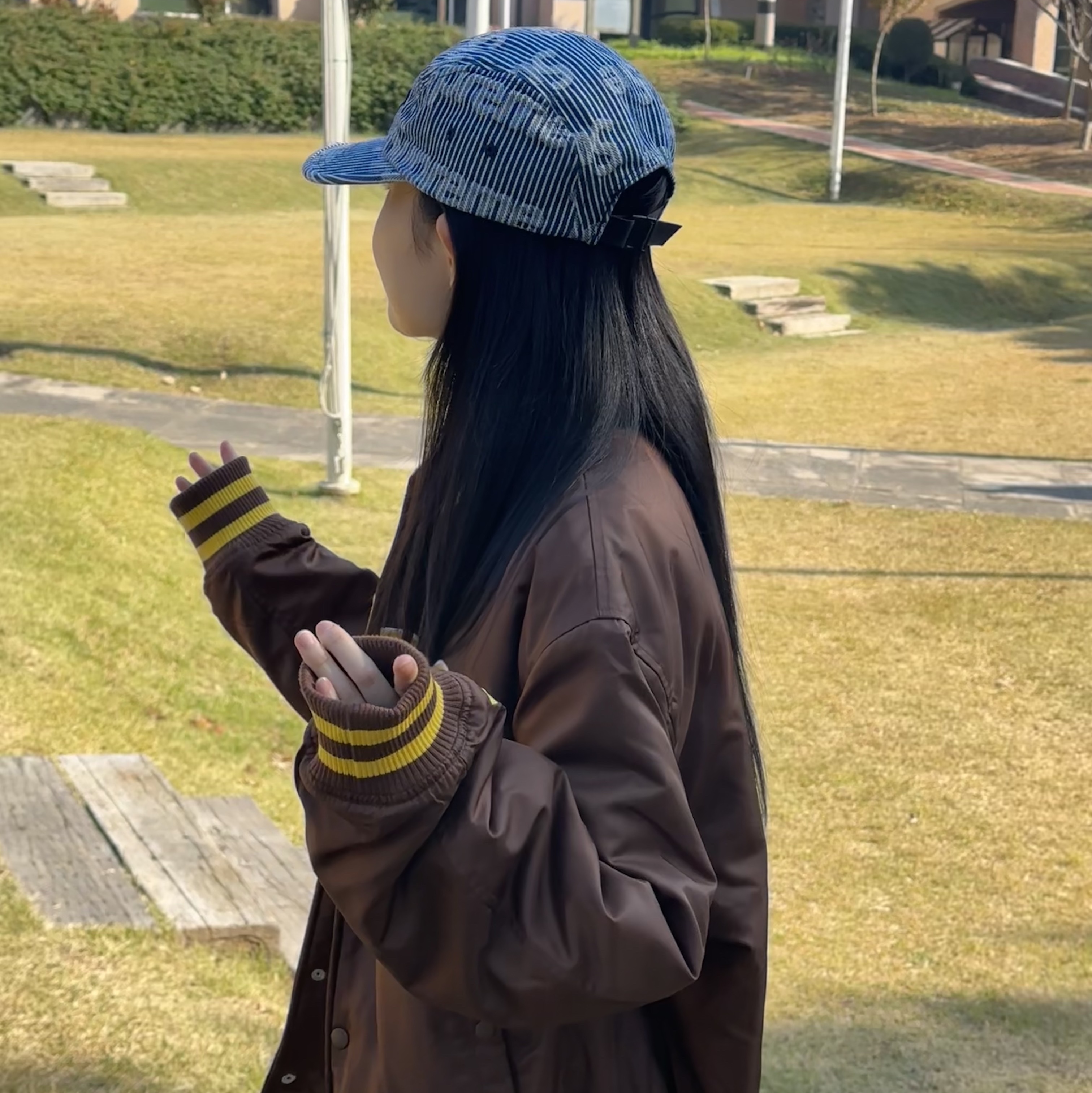 Supreme Denim Camp Cap Stripe - 24SS, Nike ACG Mountain Fly 2 Low Gore-Tex Phantom Dark Smoke Grey 착용 스타일 - 1