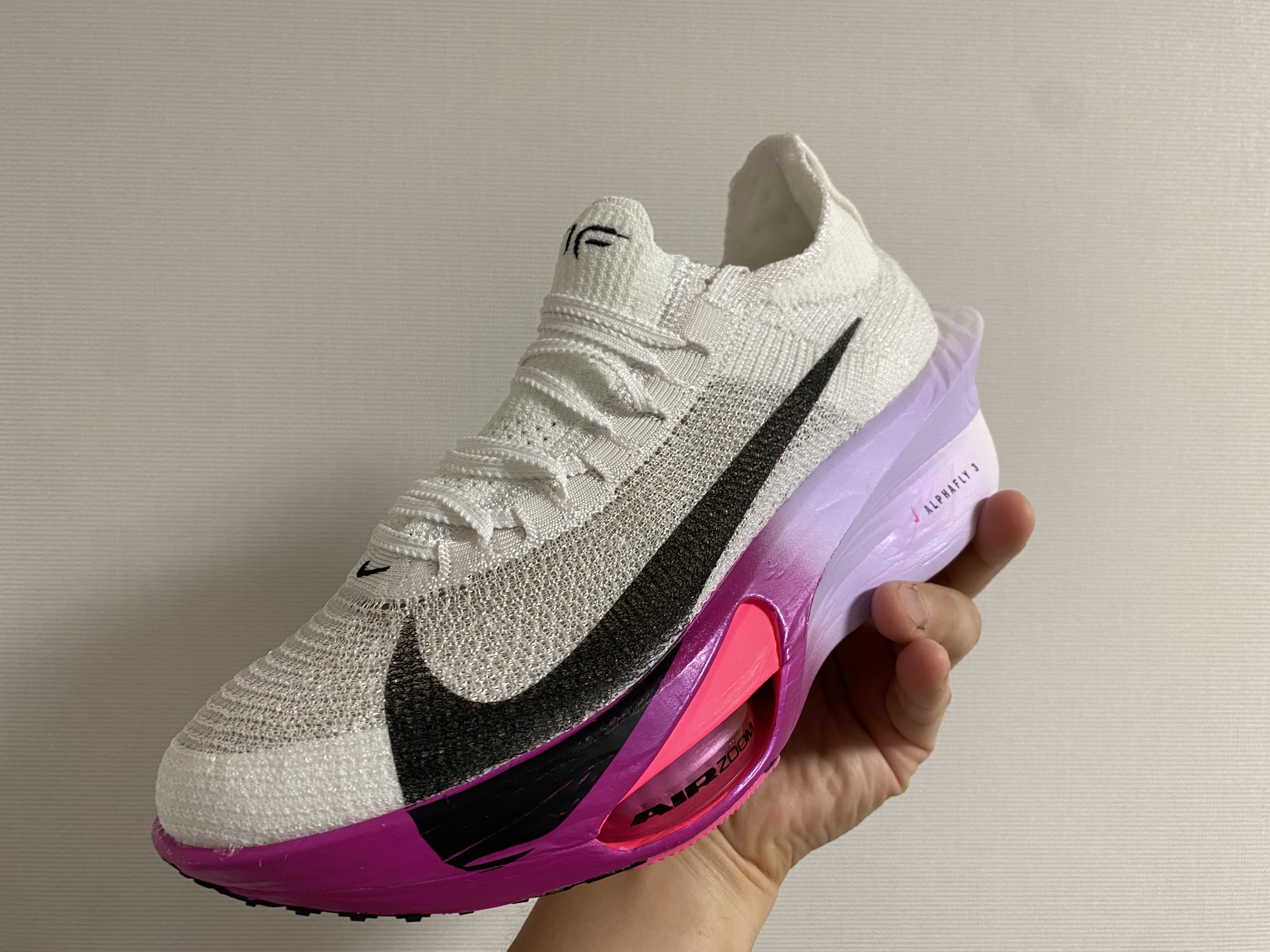 Nike Air Zoom Alphafly Next% 3 Hyper Pink 착용 스타일 - 1