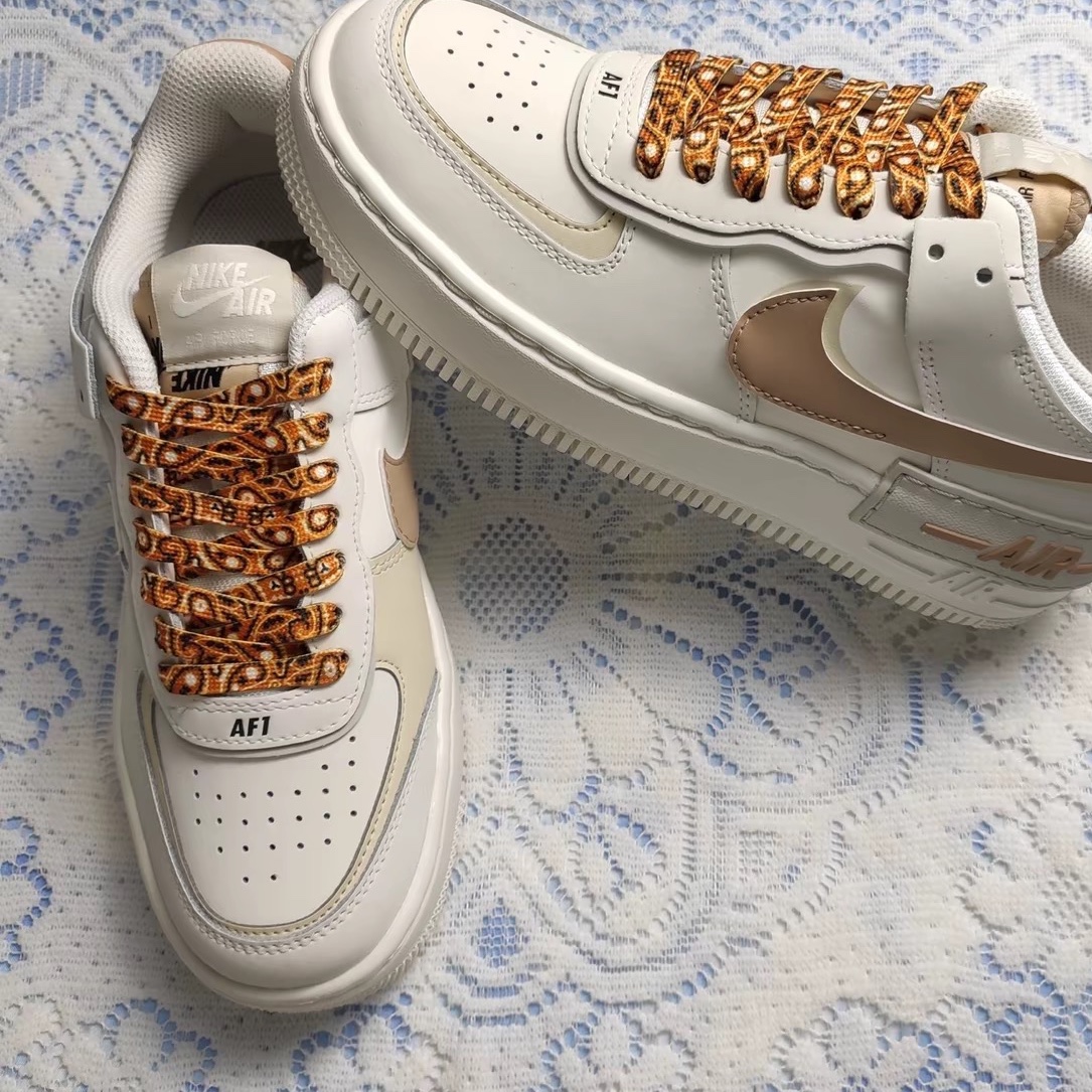 (W) Nike Air Force 1 Shadow Sail Fossil Light Bone 착용 스타일 - 1