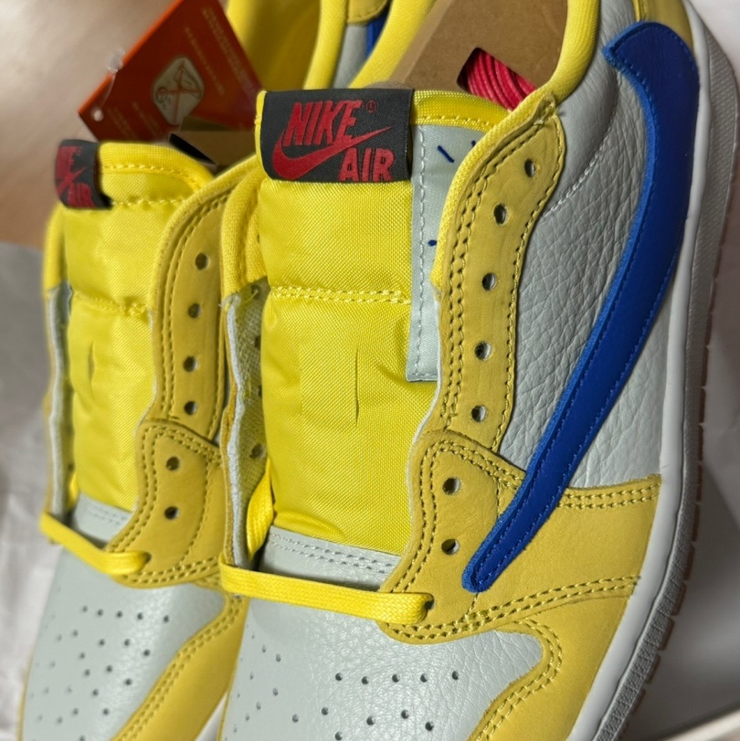 (W) Jordan 1 x Travis Scott Retro Low OG SP Canary 착용 스타일