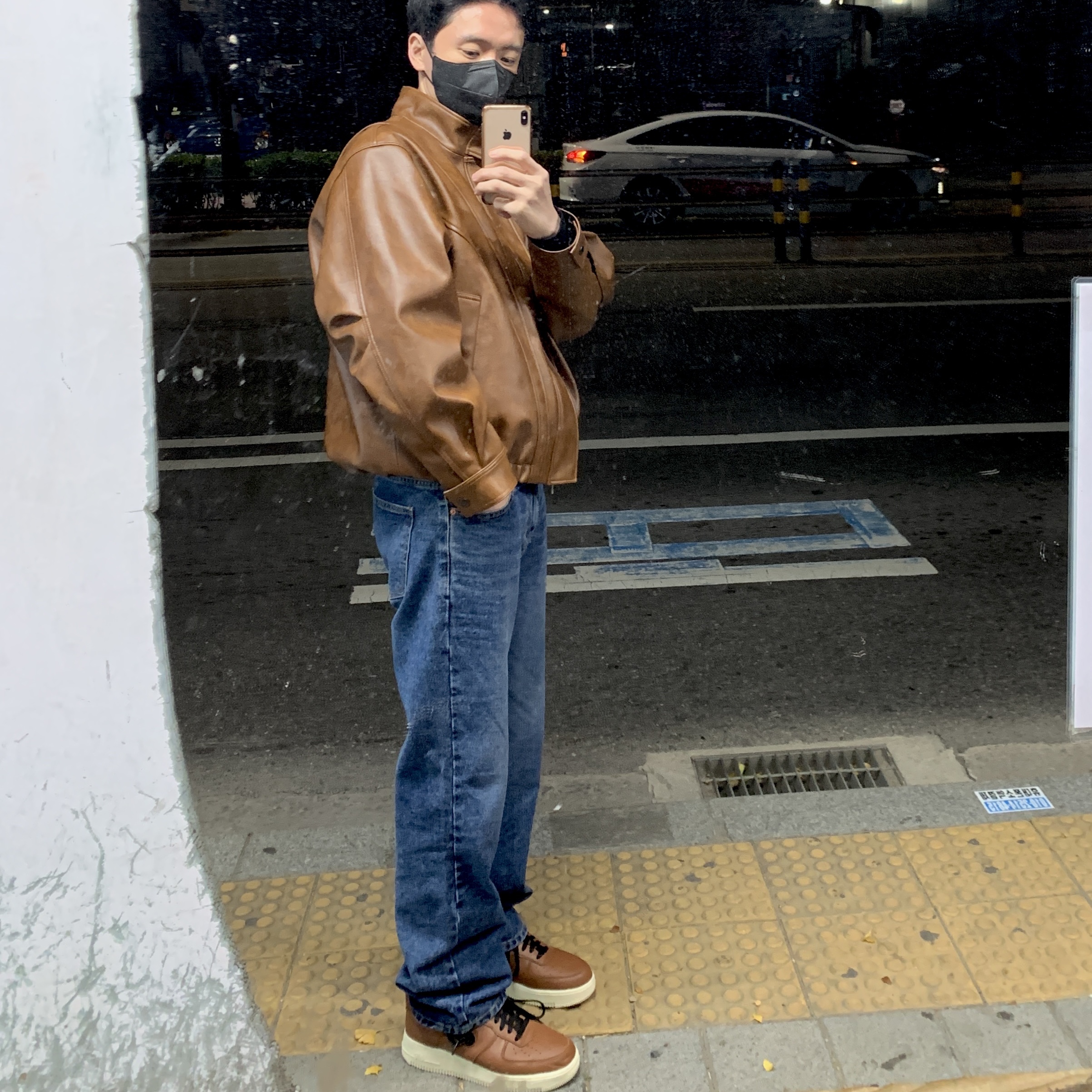 Nike Air Force 1 '07 PRM Vintage Pecan 착용 스타일
